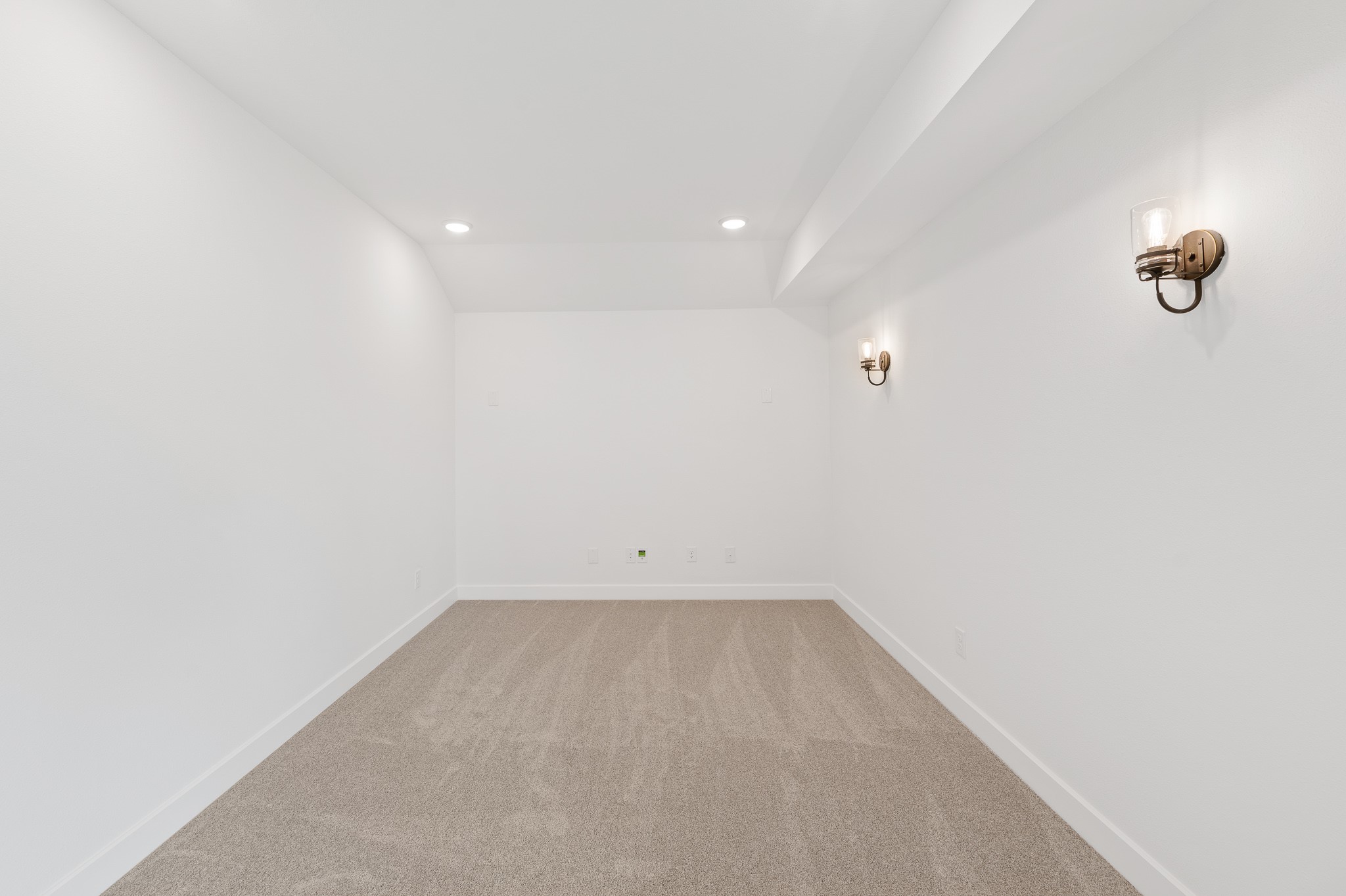 21127 Coral View Drive Property Photo 39
