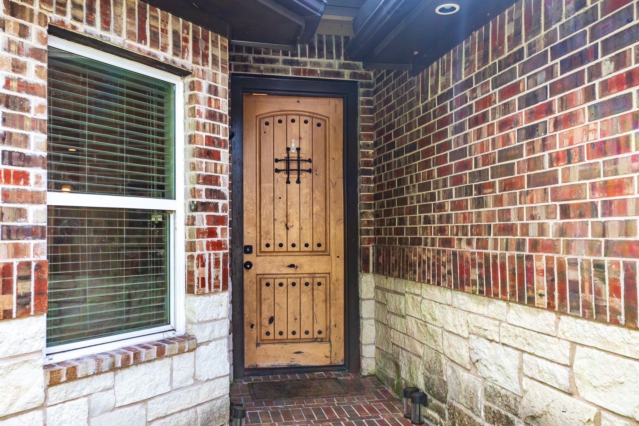 6814 Carver Rd Road Property Photo 6
