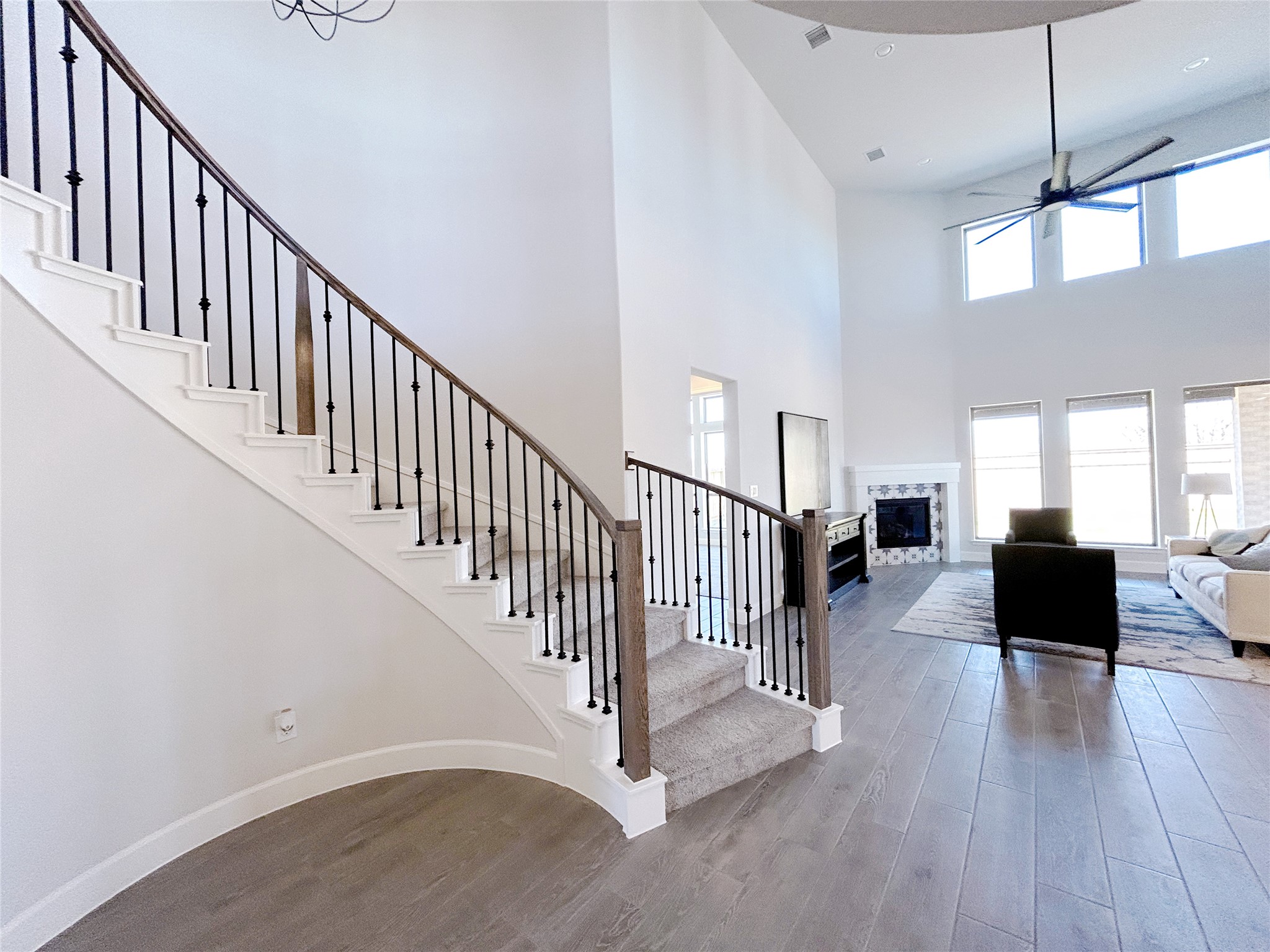 5406 Rocky Banks Way Property Photo 6