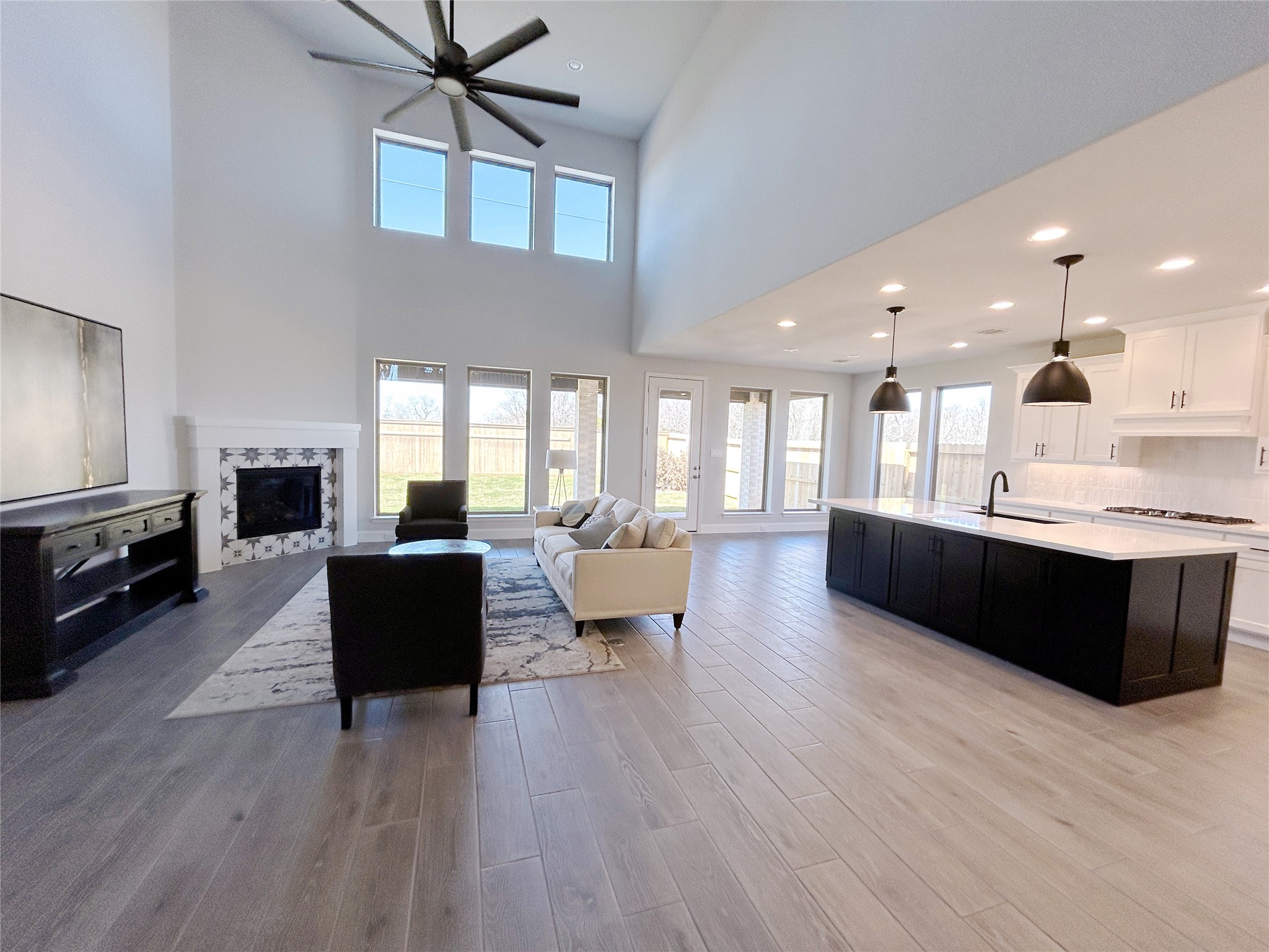 5406 Rocky Banks Way Property Photo 12