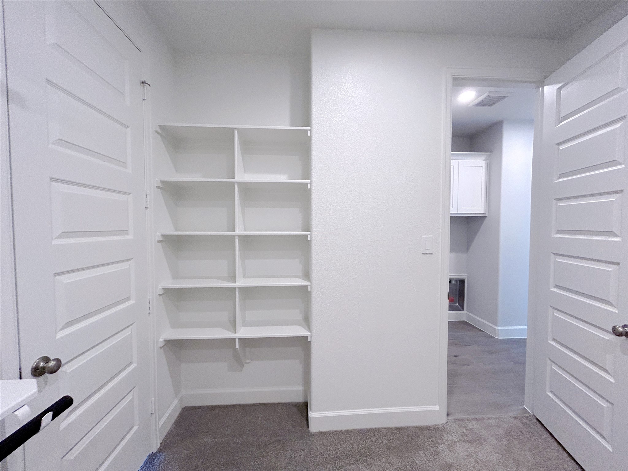 5406 Rocky Banks Way Property Photo 15