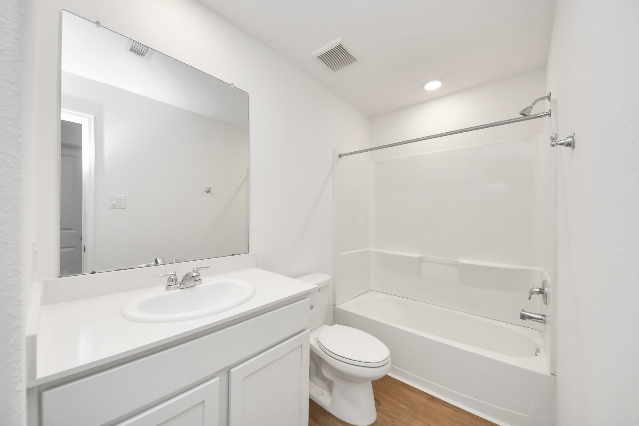 1409 Twilight Green Drive Property Photo 21