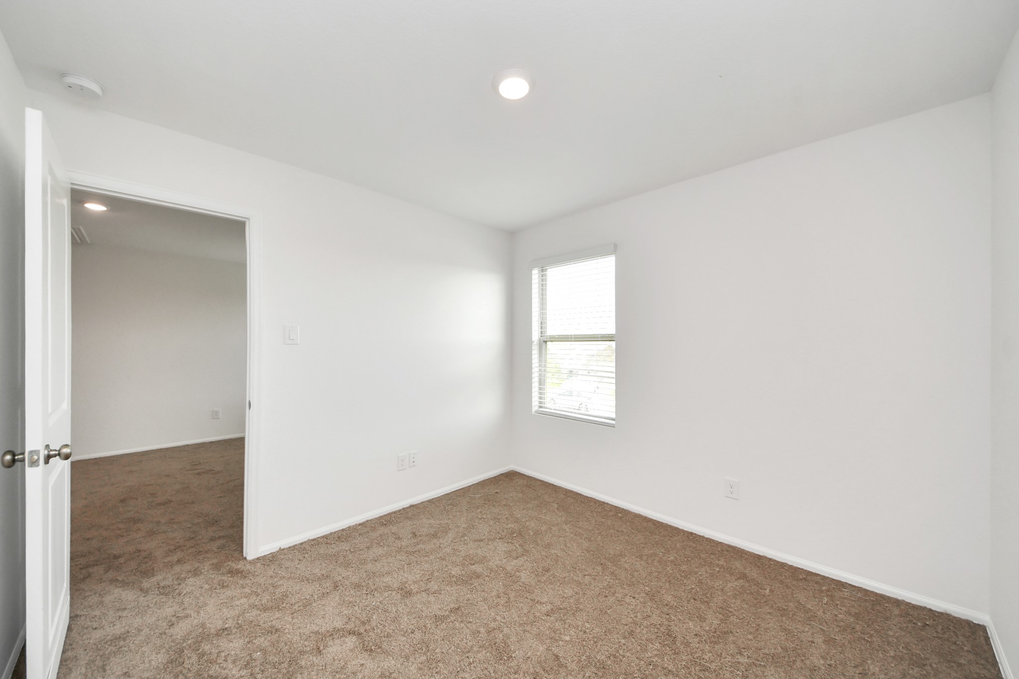 1409 Twilight Green Drive Property Photo 22