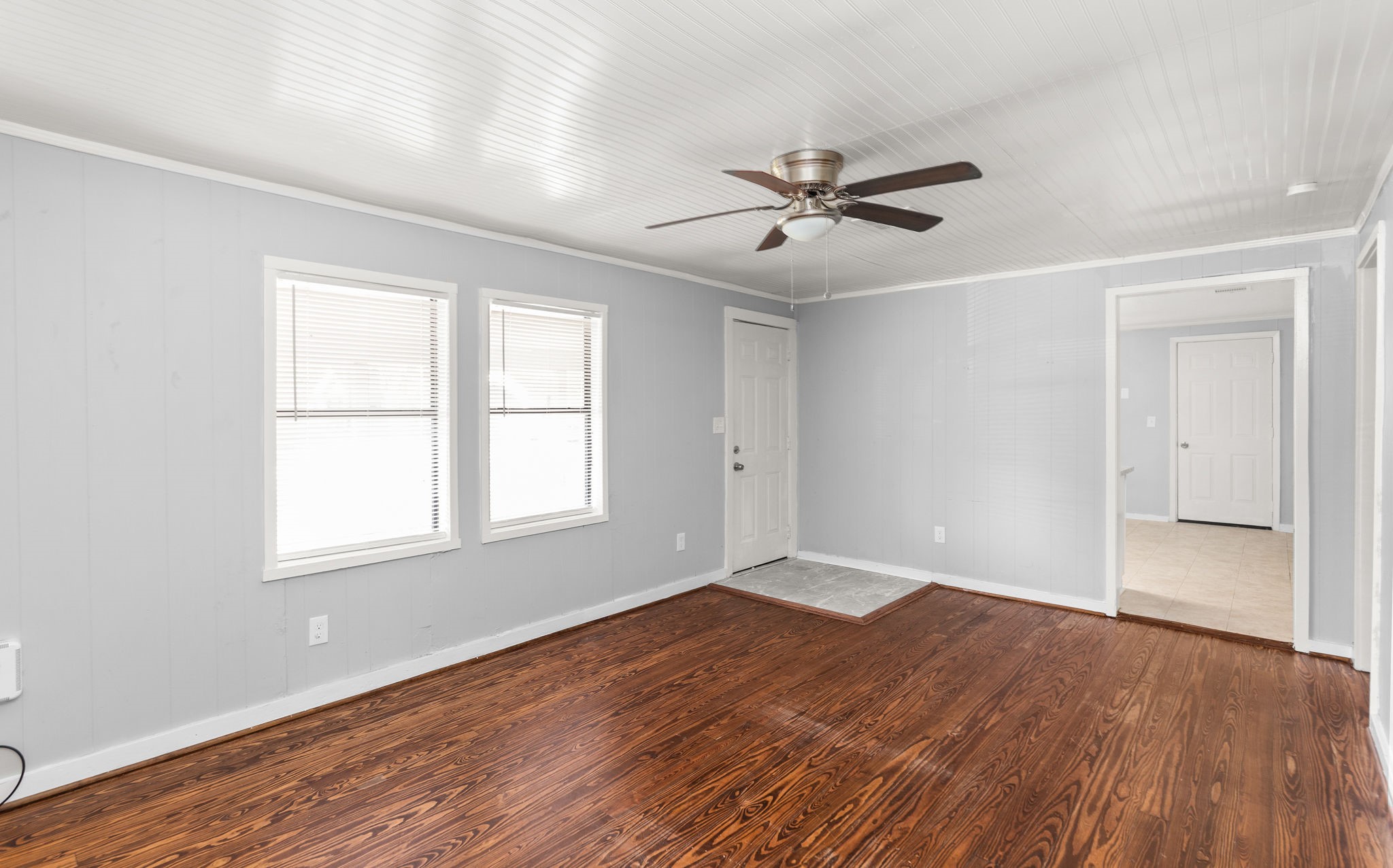 203 S Fig Street Property Photo 3