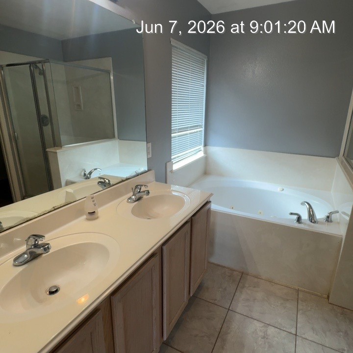 10310 Mills Run Drive Property Photo 5