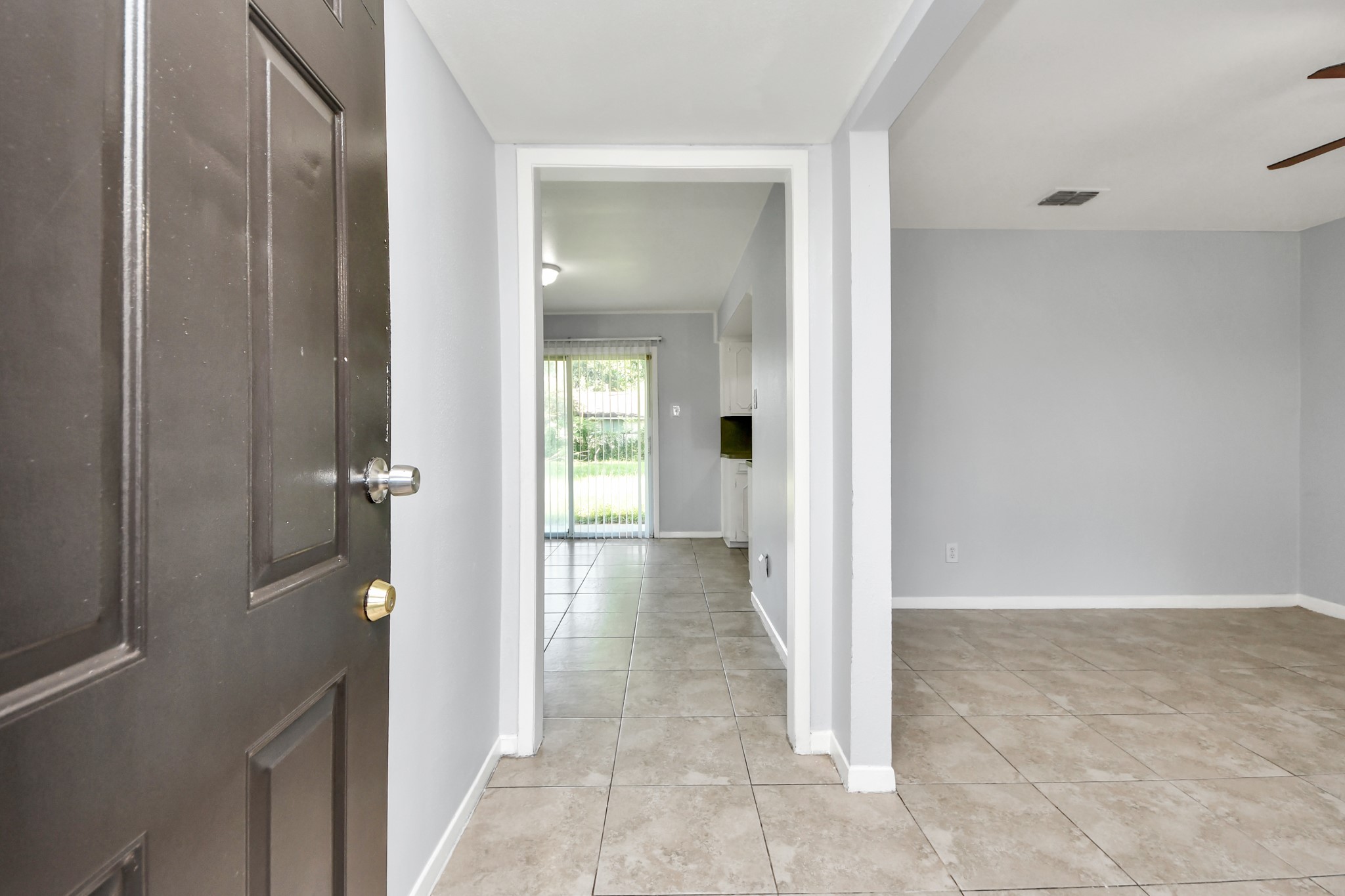 3806 Charriton Drive Property Photo 4
