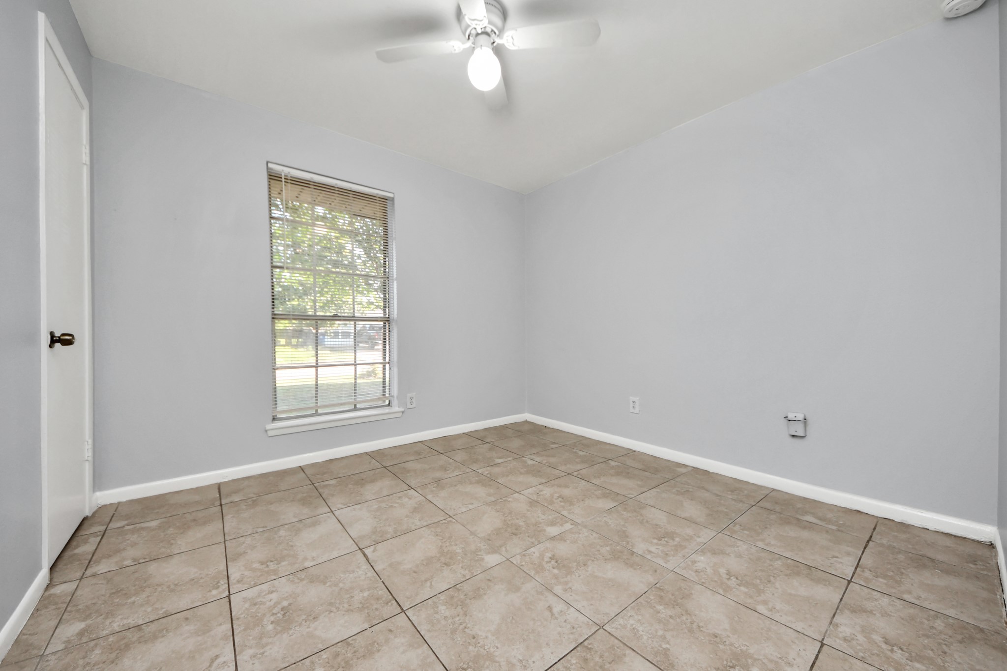 3806 Charriton Drive Property Photo 12