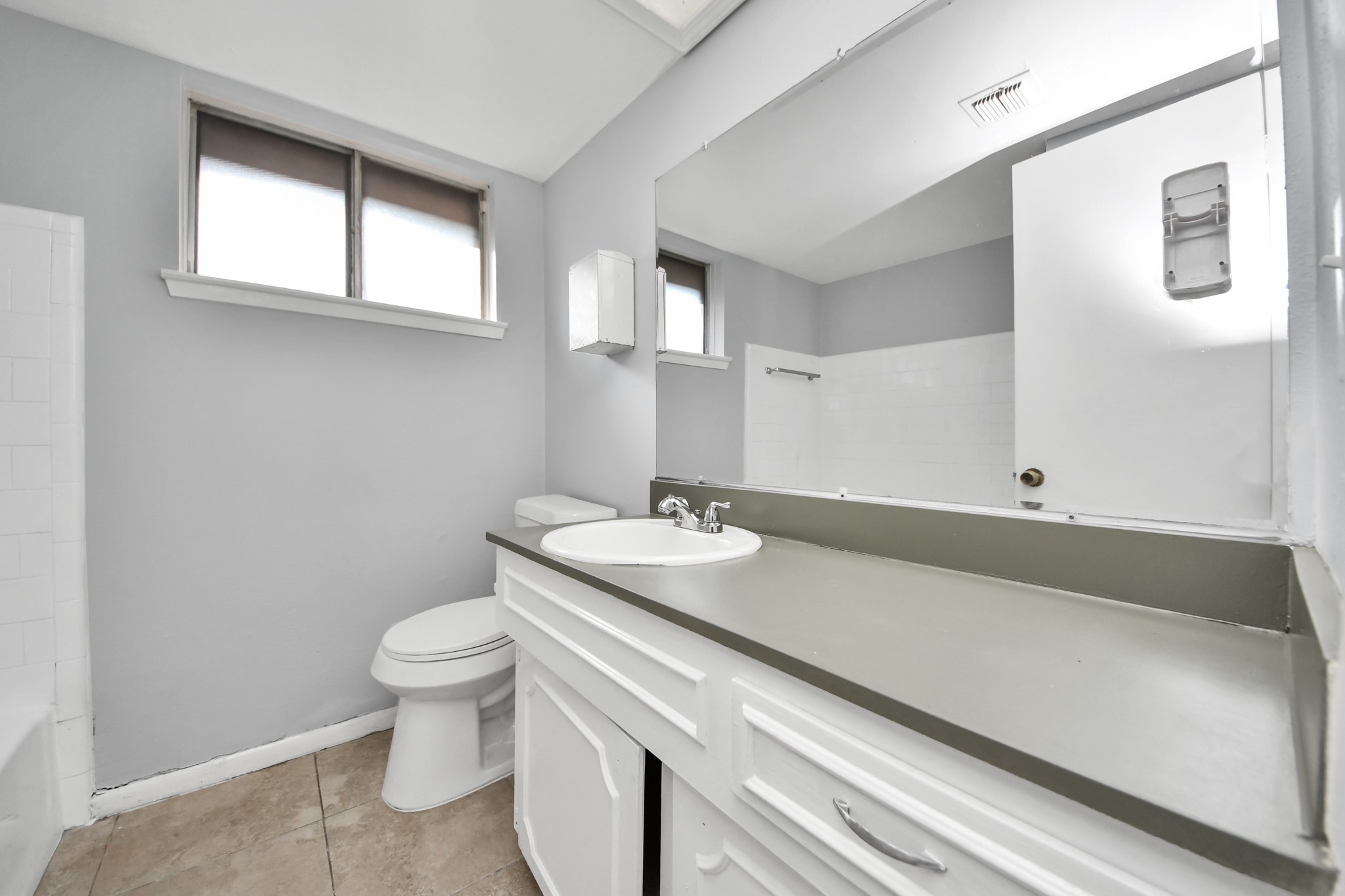 3806 Charriton Drive Property Photo 13