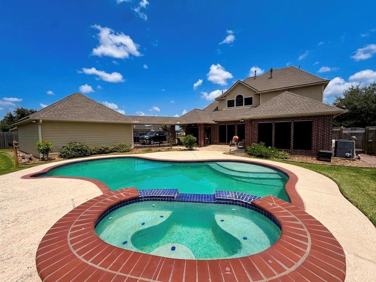1113 Enchanted Oaks Drive, Angleton Tx 77515 Property Photo 29