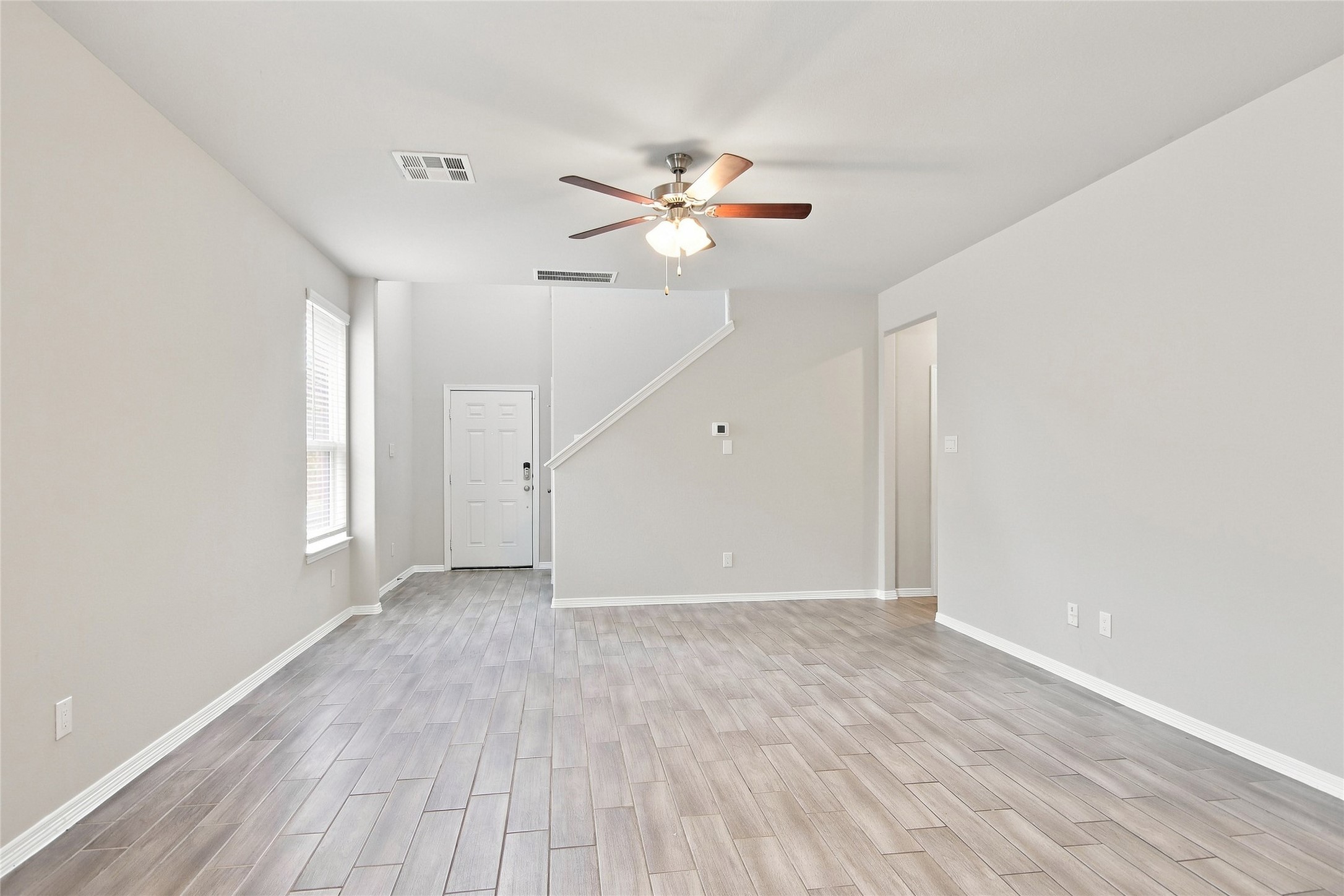 24710 Russet Bluff Trail Property Photo 3