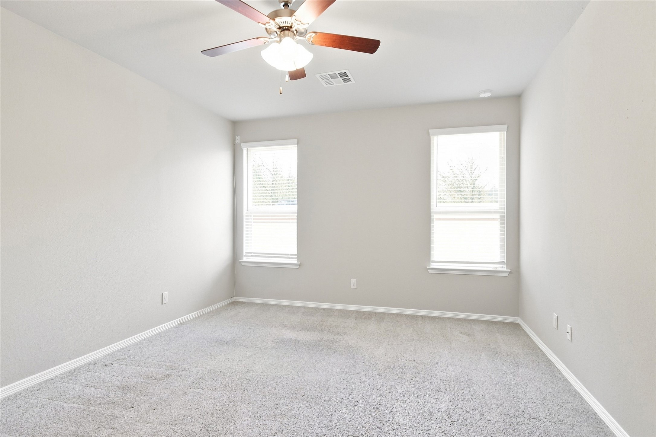 24710 Russet Bluff Trail Property Photo 8
