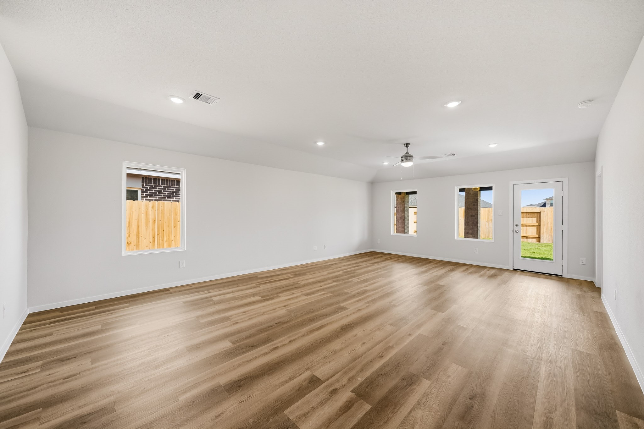 2036 Luminous Lane Property Photo 5