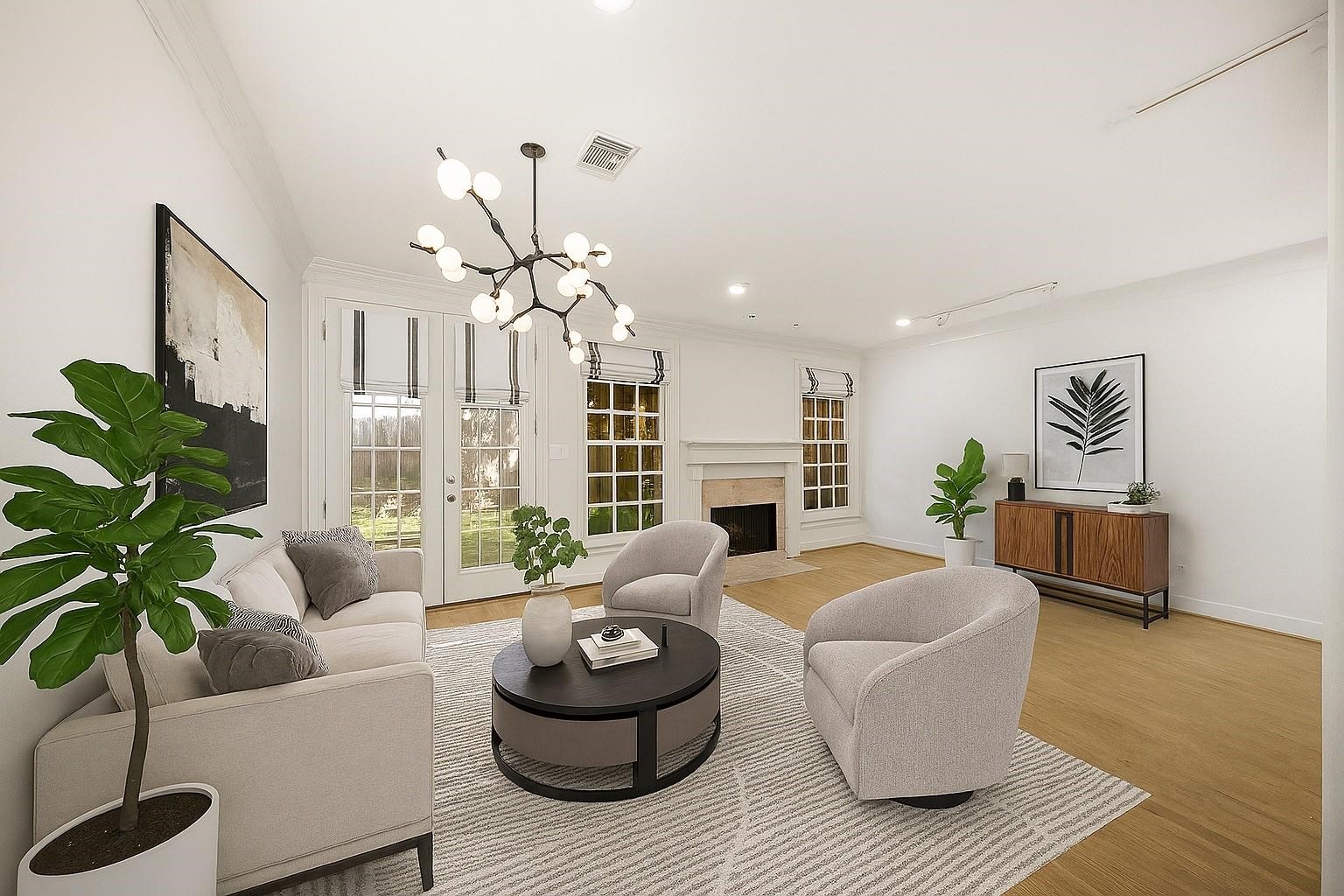 2014 Mcduffie Street Property Photo 4