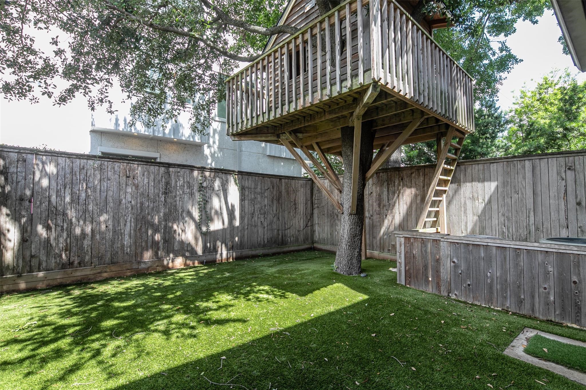 2014 Mcduffie Street Property Photo 20