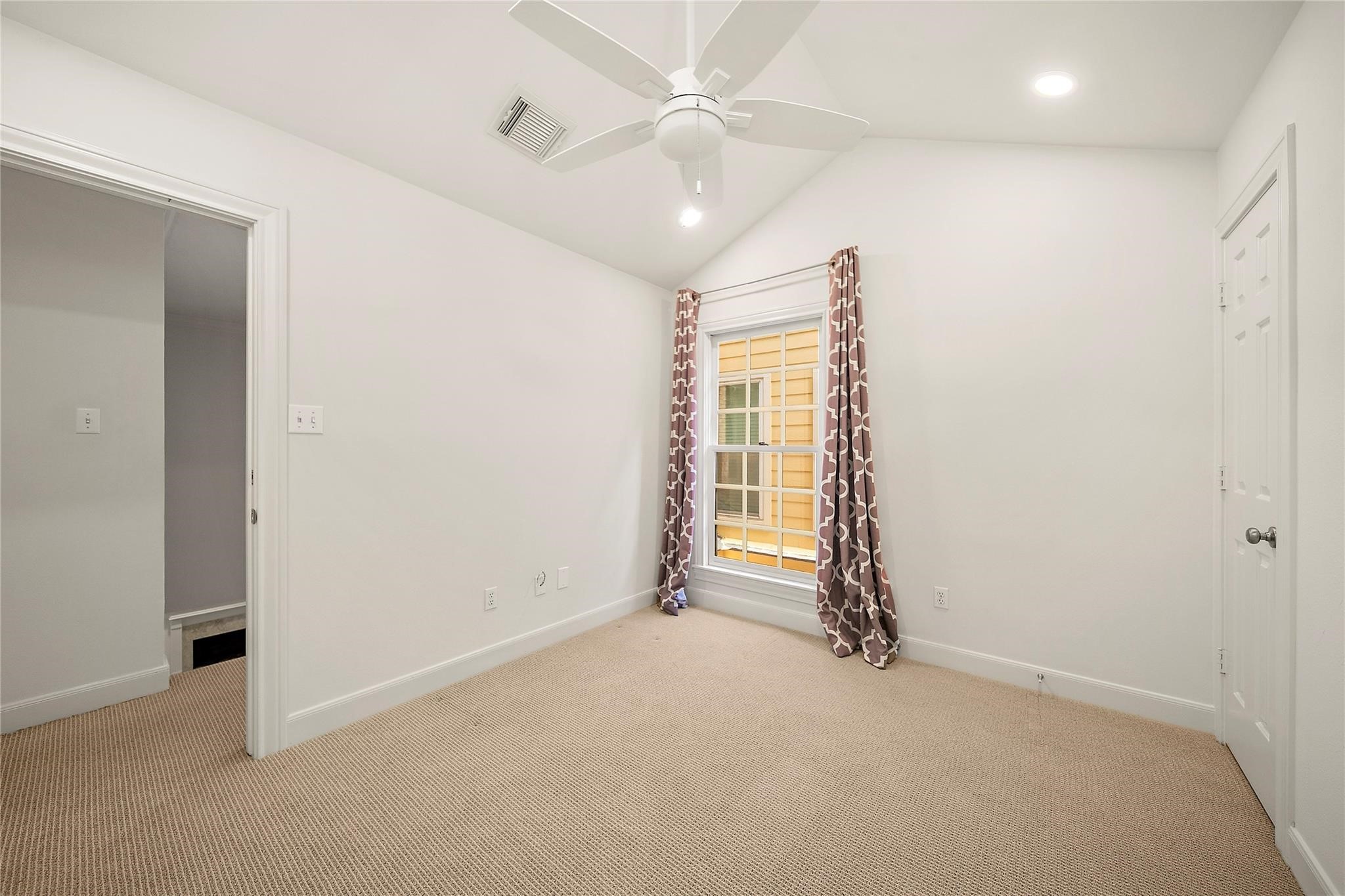2014 Mcduffie Street Property Photo 26