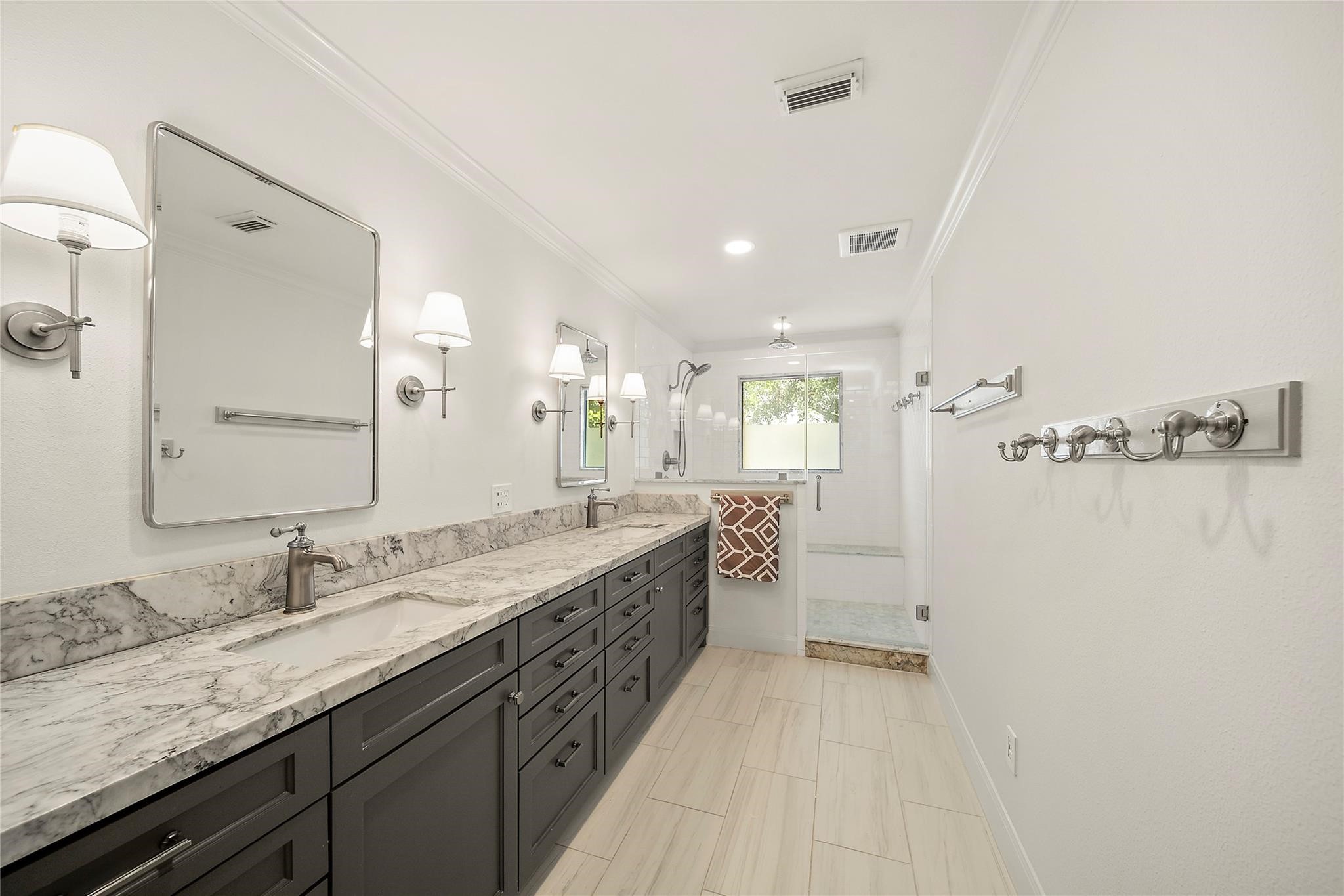 2014 Mcduffie Street Property Photo 27