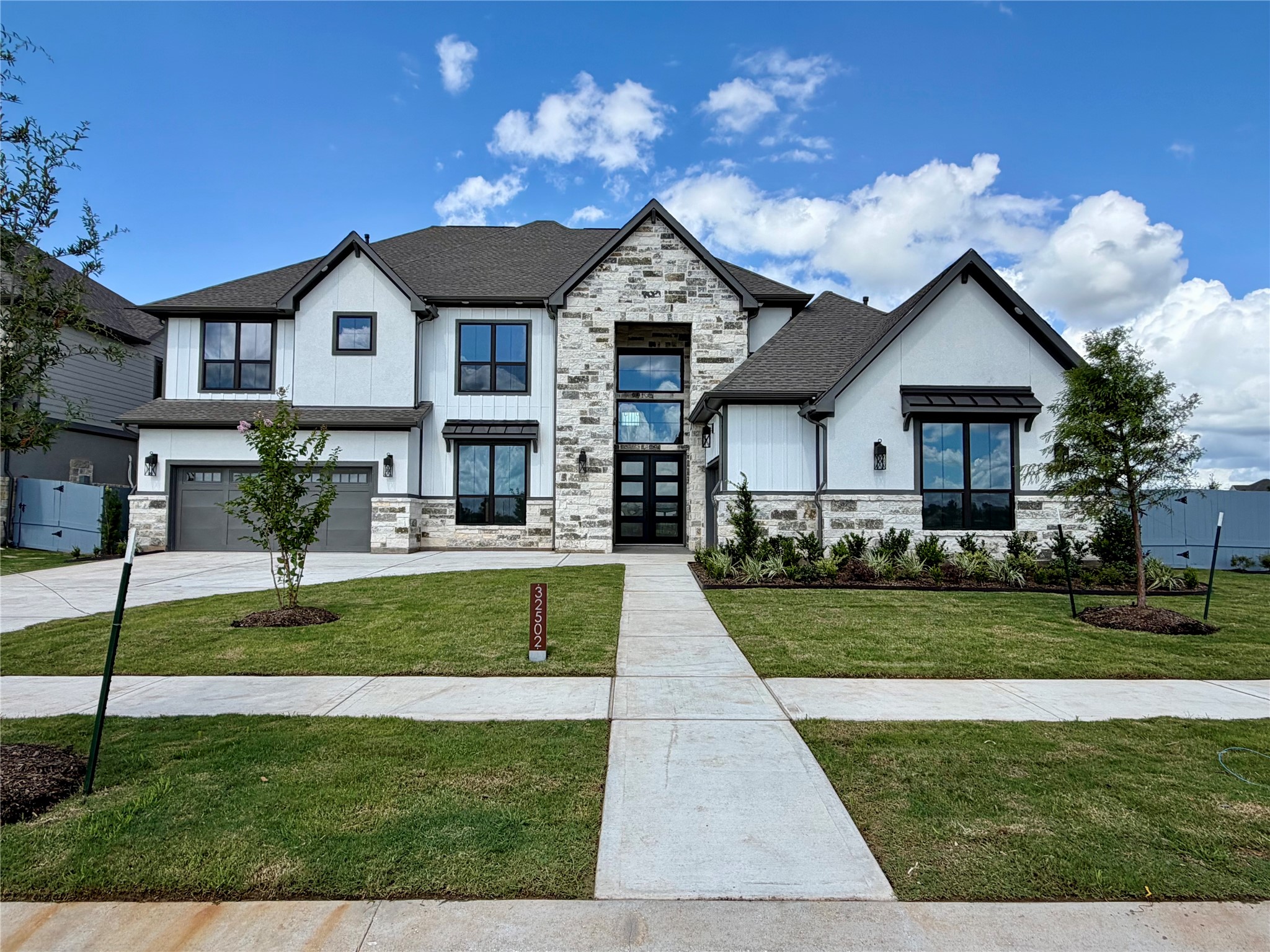 35202 Lakeside Park Drive Property Photo 1