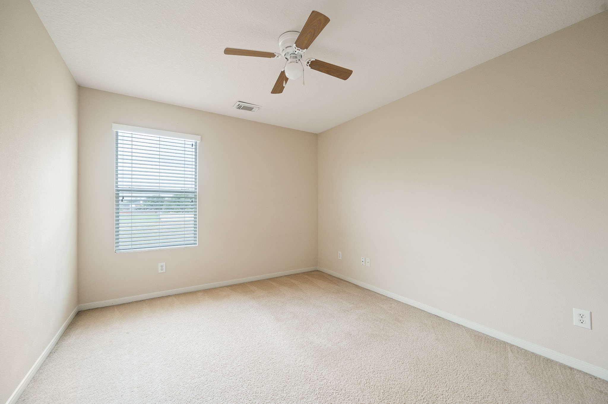 2923 Ridge Scene Way Property Photo 34