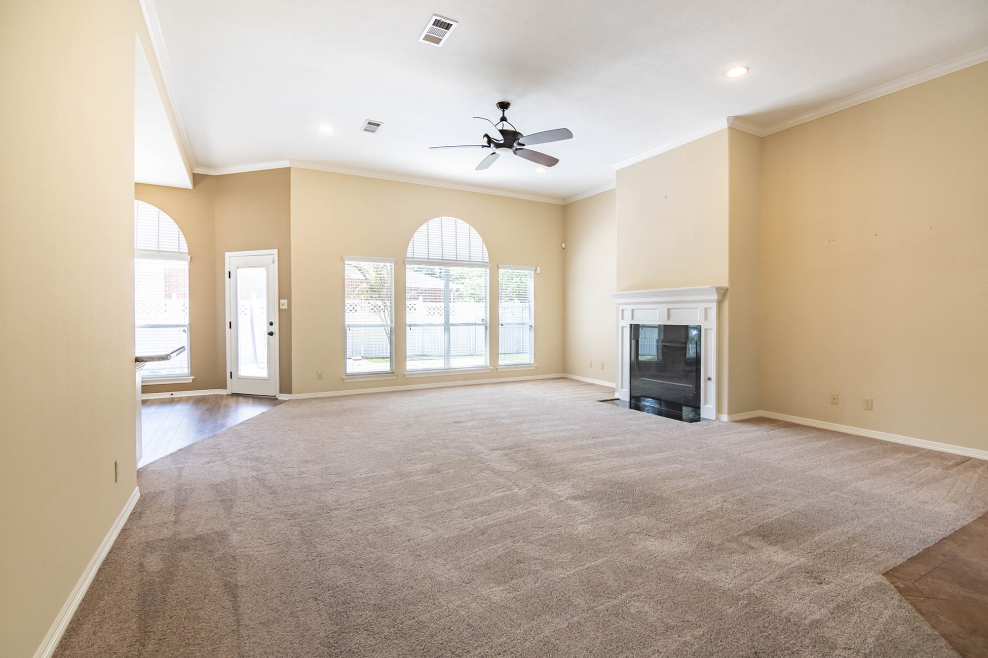 104 Peach Tree Street Property Photo 4