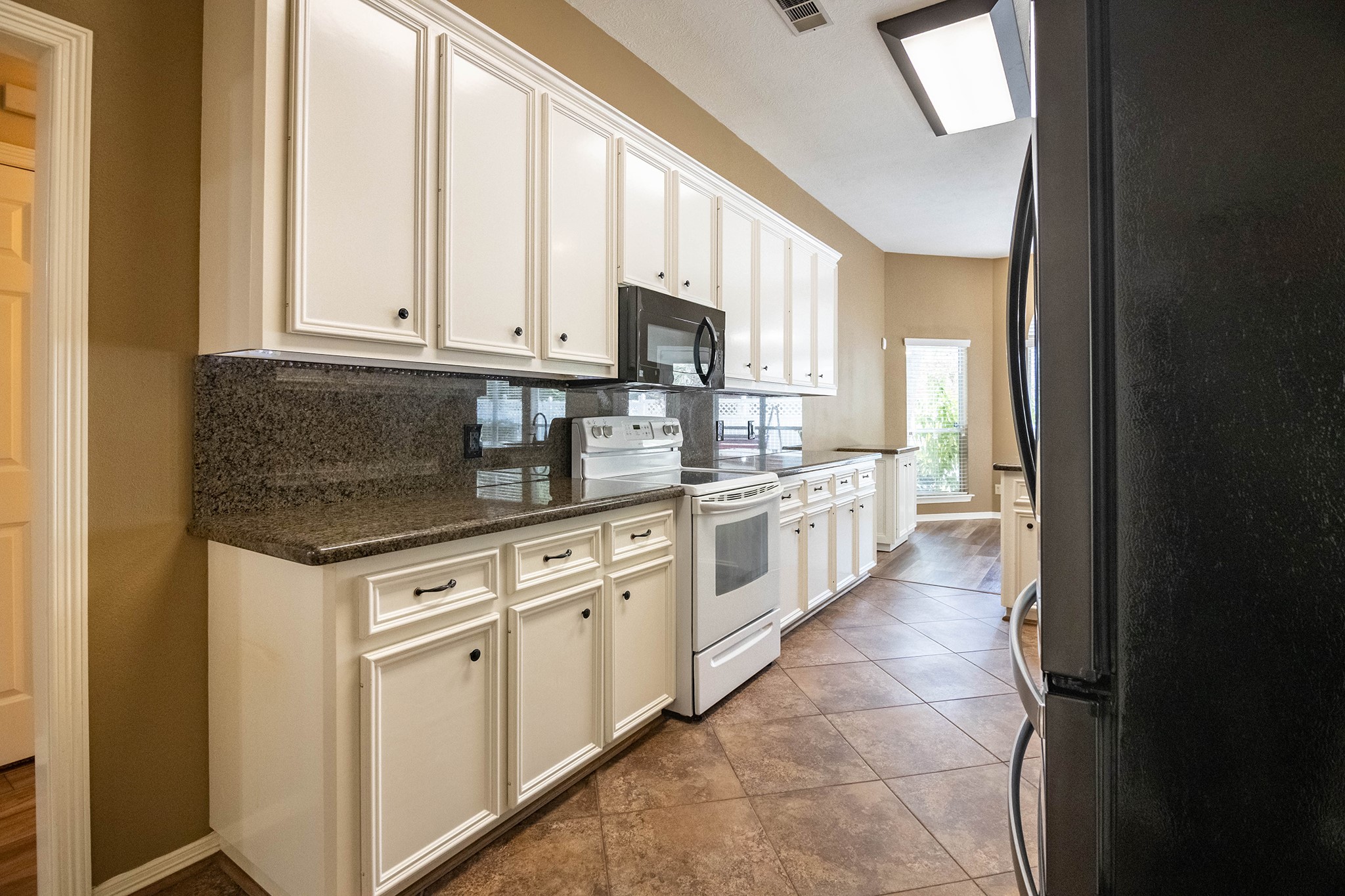 104 Peach Tree Street Property Photo 18