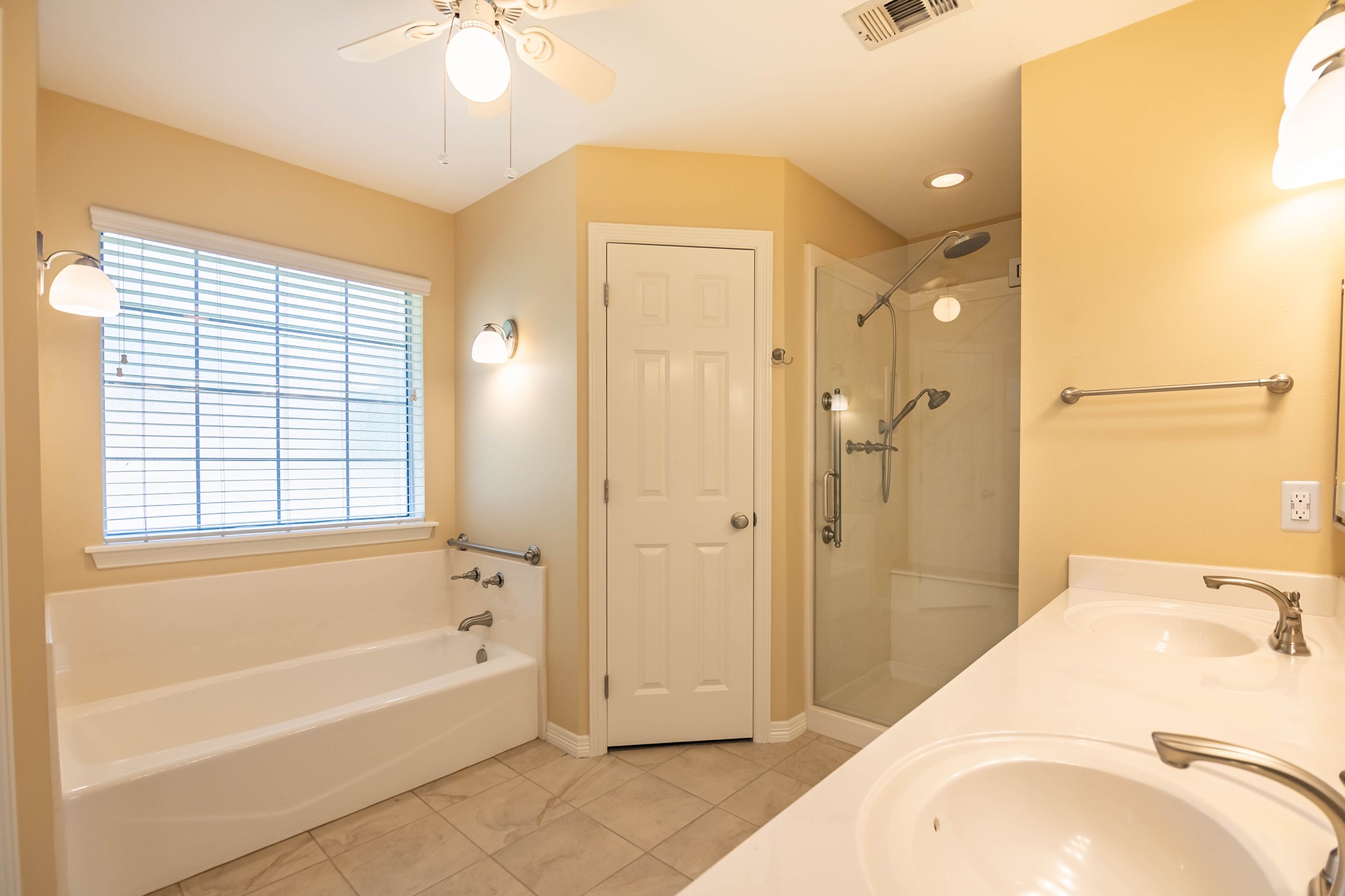 104 Peach Tree Street Property Photo 20