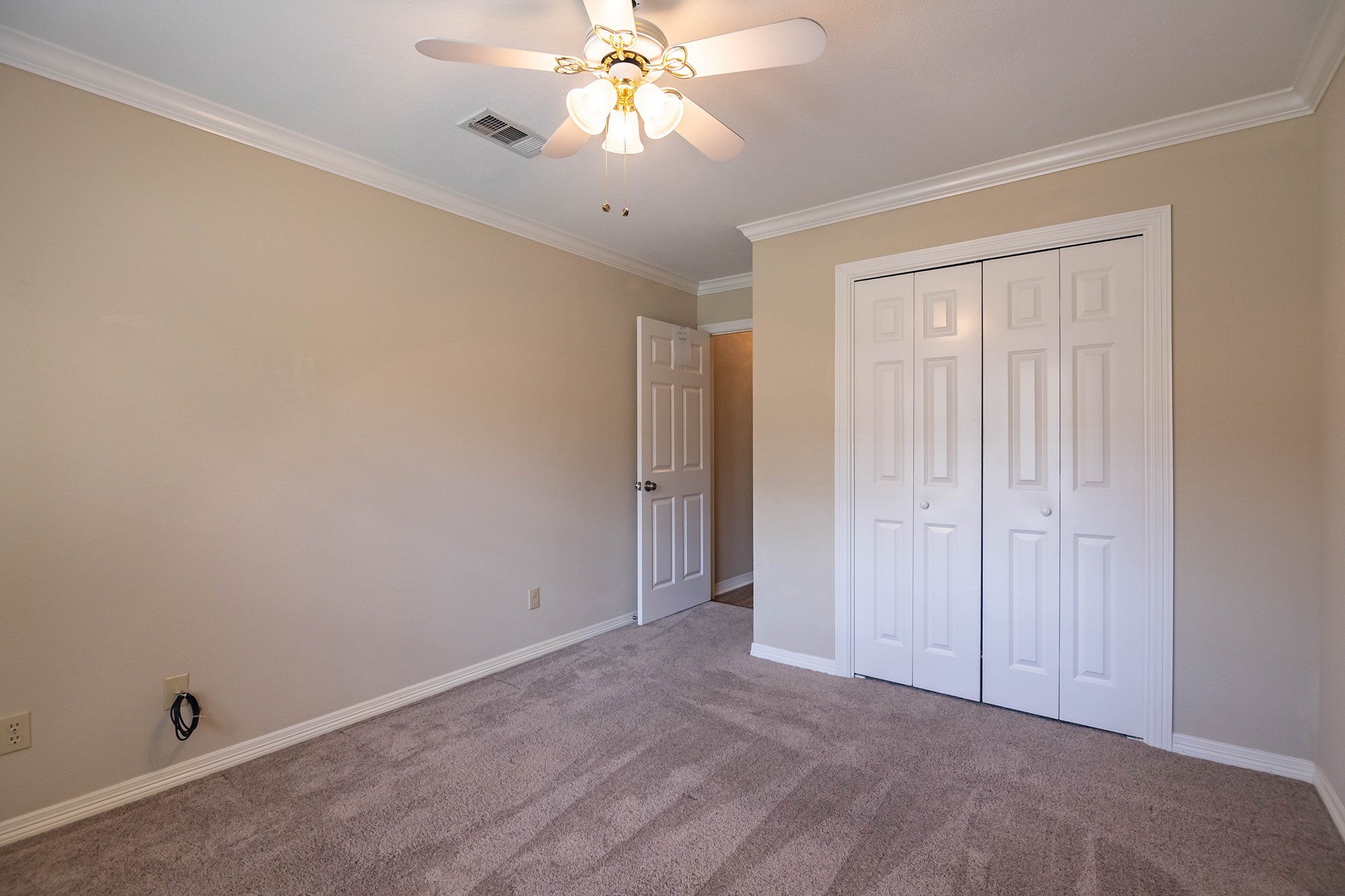 104 Peach Tree Street Property Photo 35