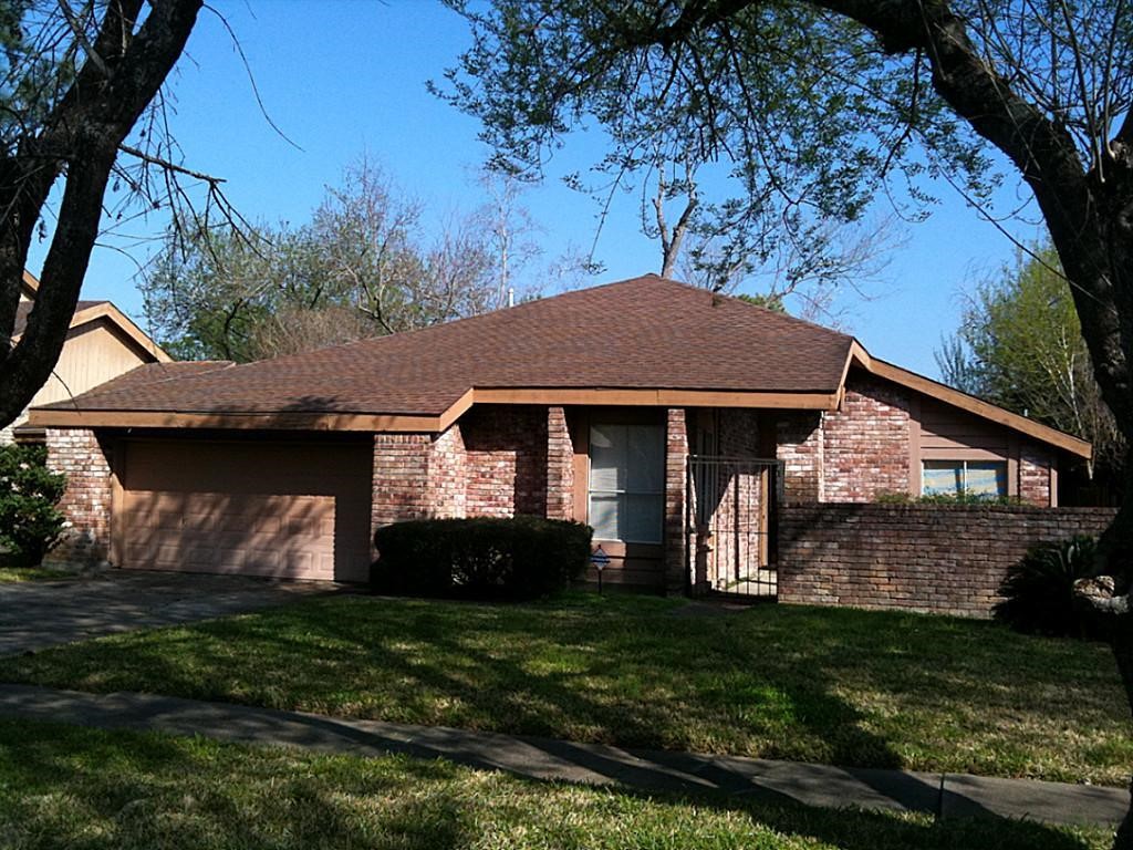 7702 Candlegreen Lane Property Photo 14