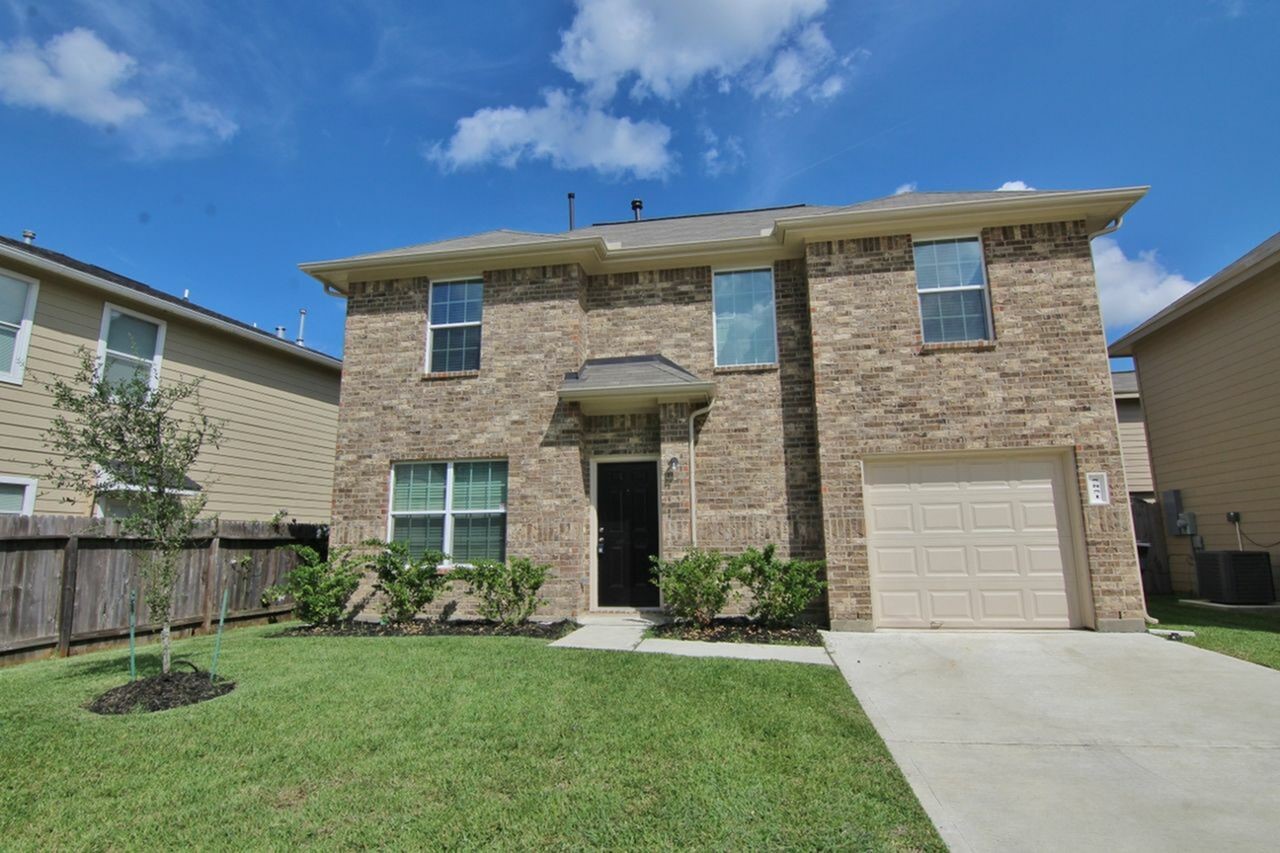 5851 Santa Bernadetta Property Photo 1