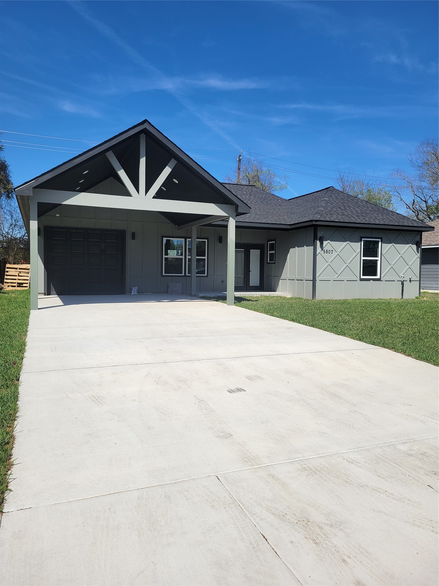 5807 Doulton Drive Property Photo 1