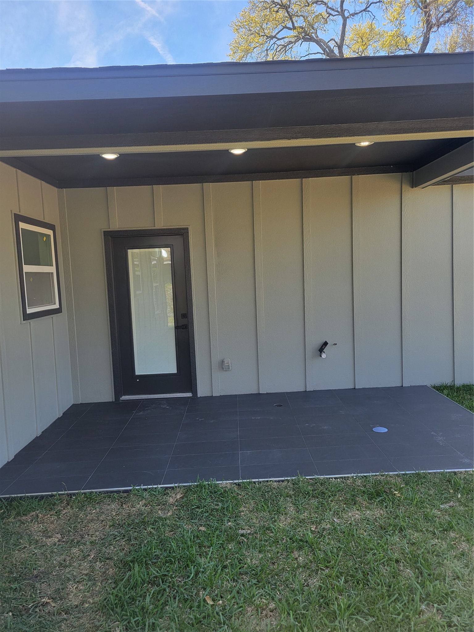 5807 Doulton Drive Property Photo 3