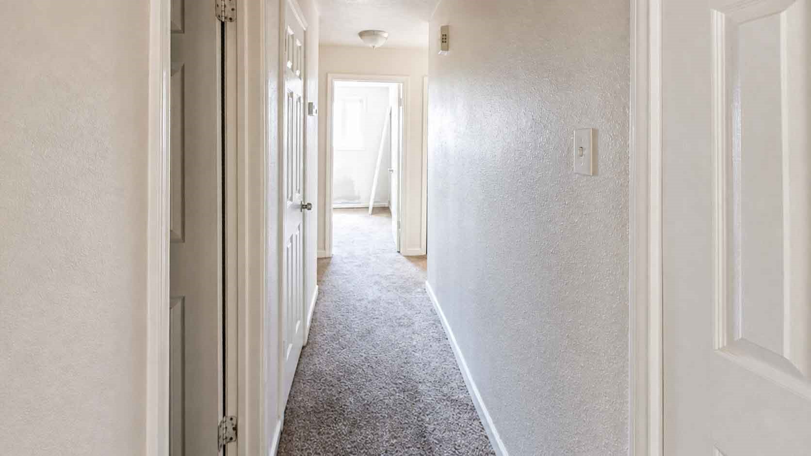 8710 Parkway Forest Drive Property Photo 15