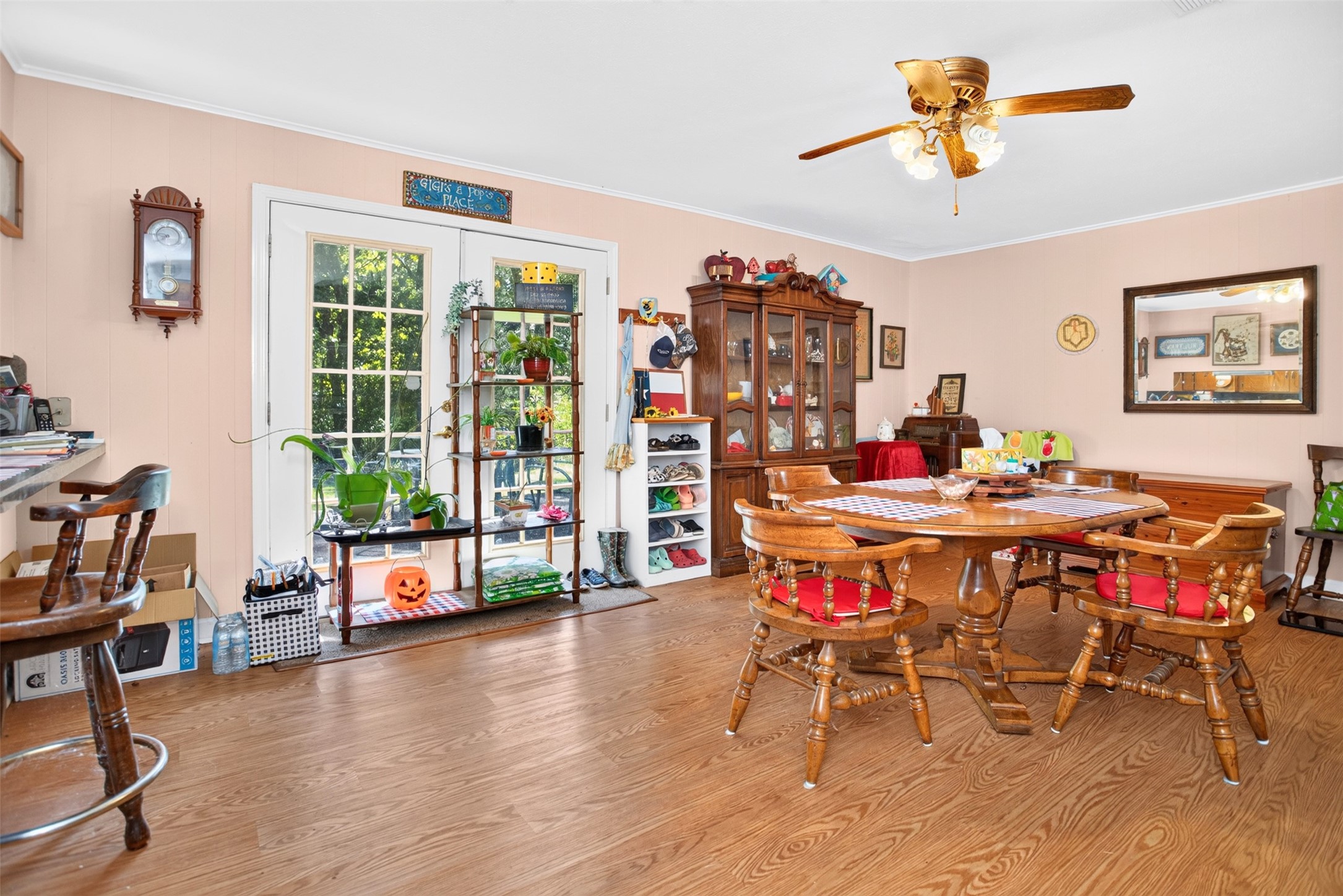 1610 Ginn Way Property Photo 11