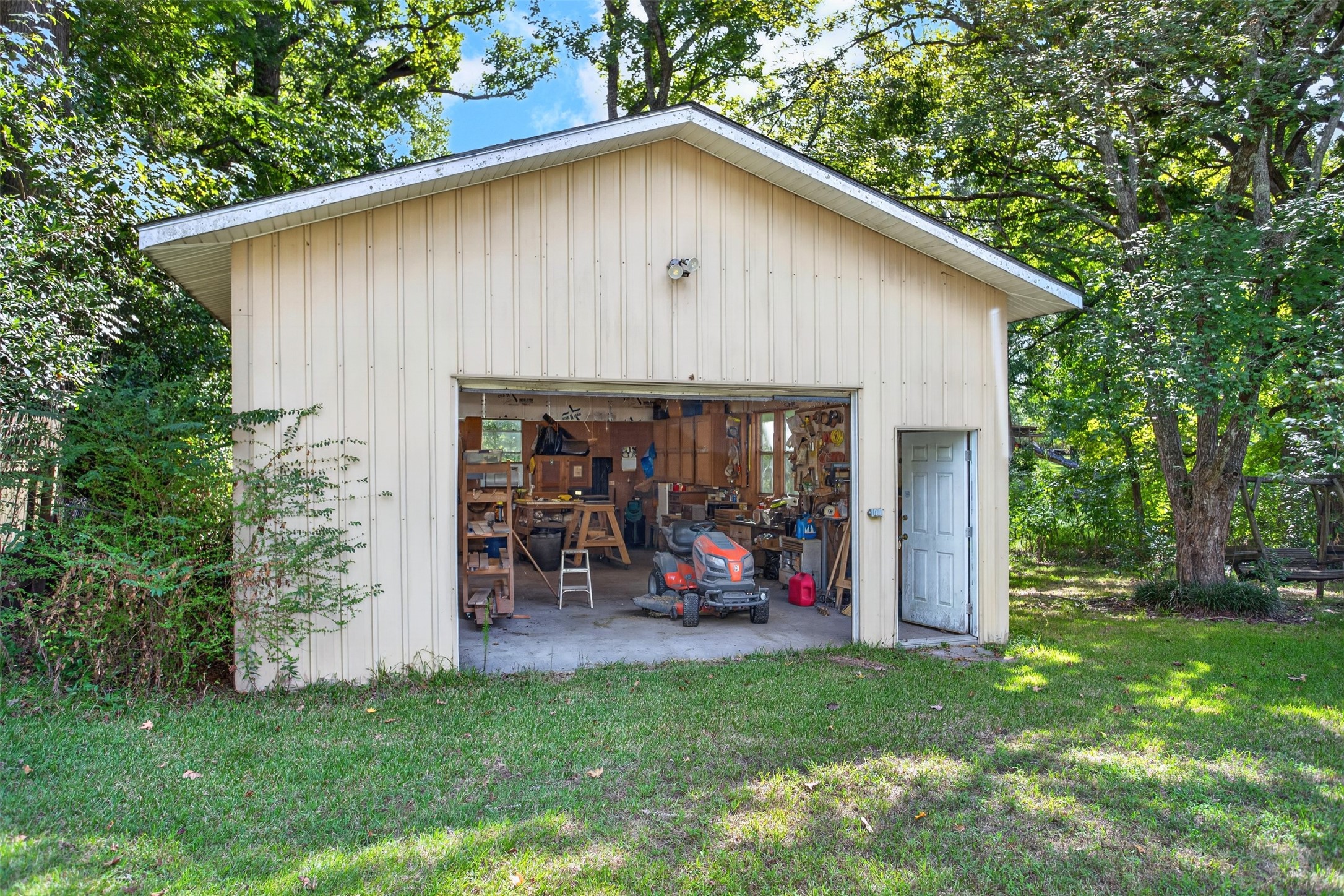 1610 Ginn Way Property Photo 20