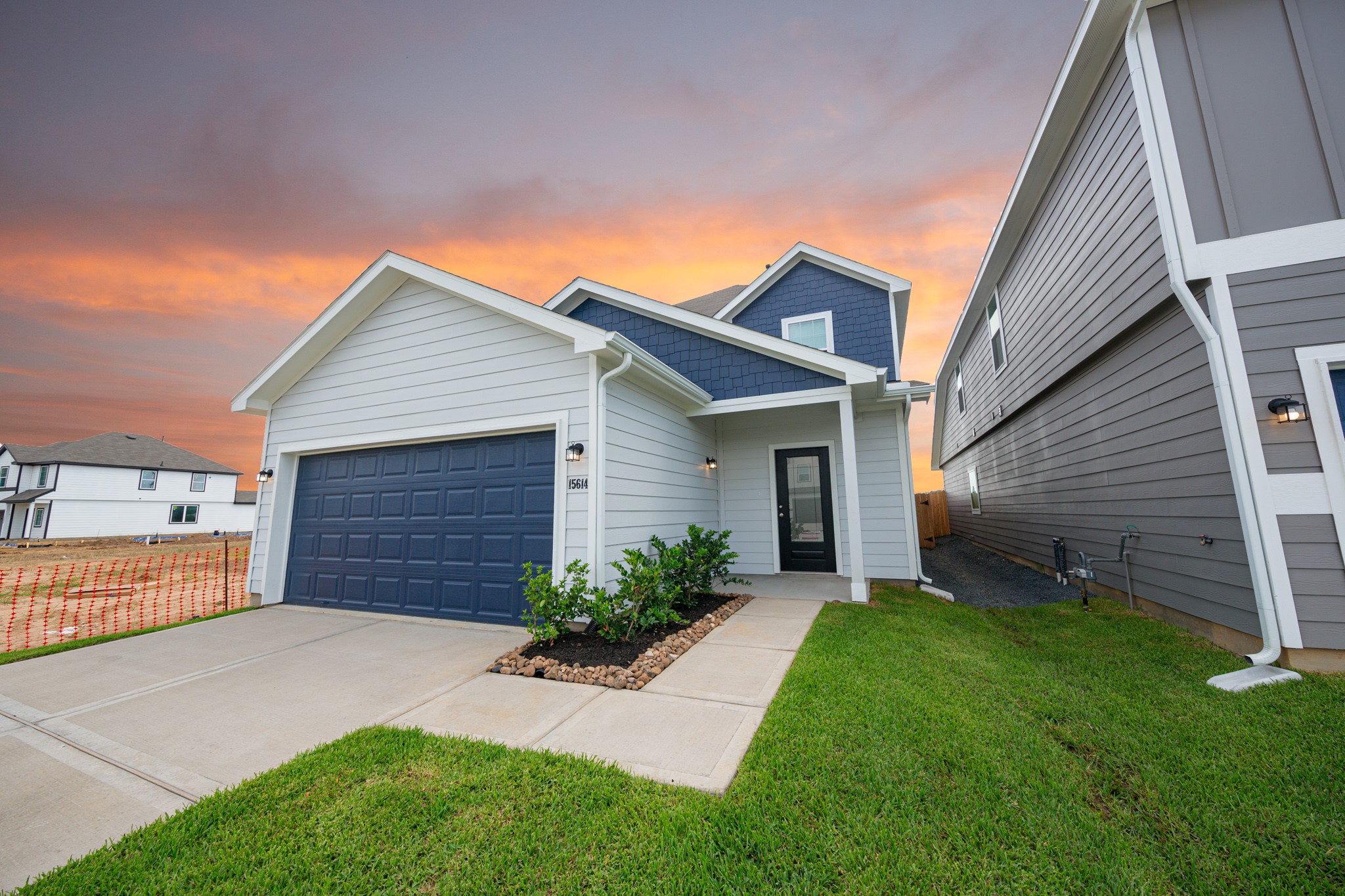 15614 Buffalo Meadow Court Property Photo 1