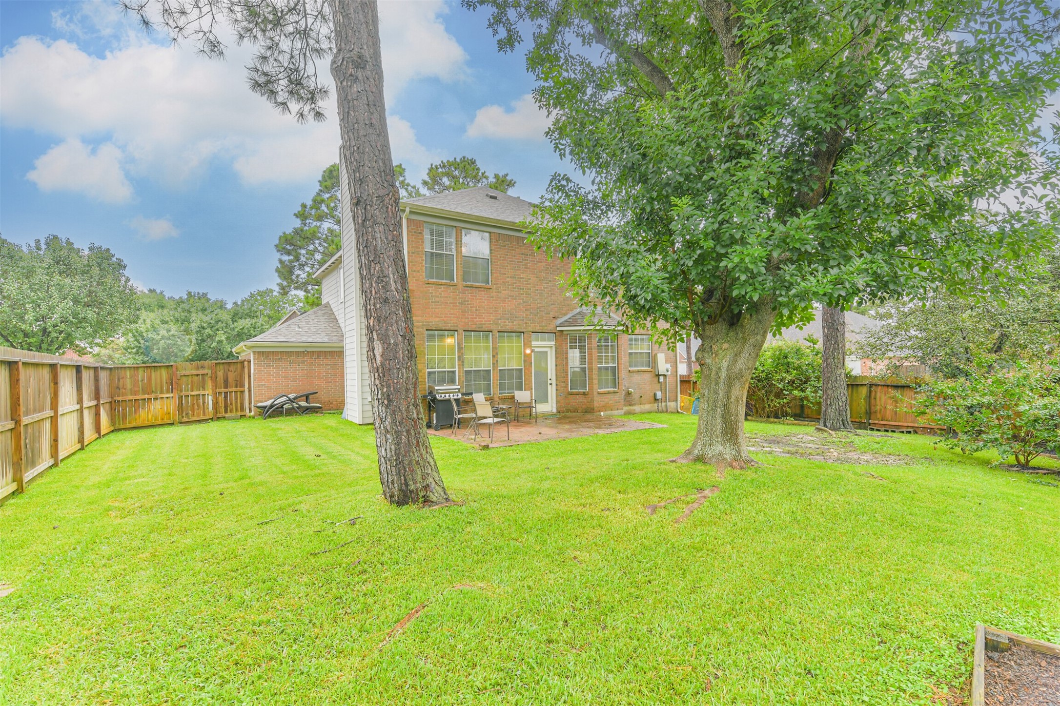 20422 Maple Meadows Court Property Photo 6