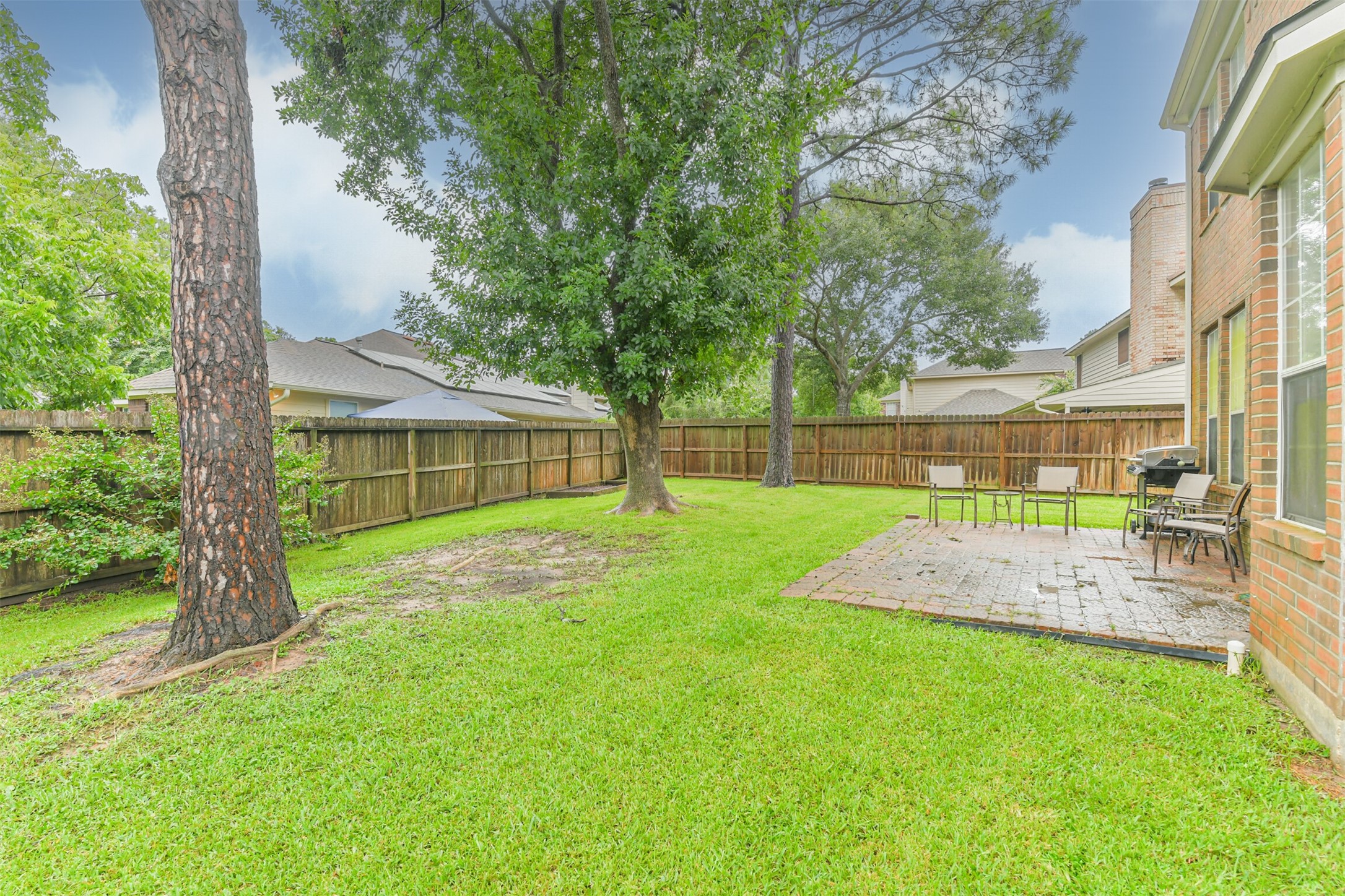20422 Maple Meadows Court Property Photo 7