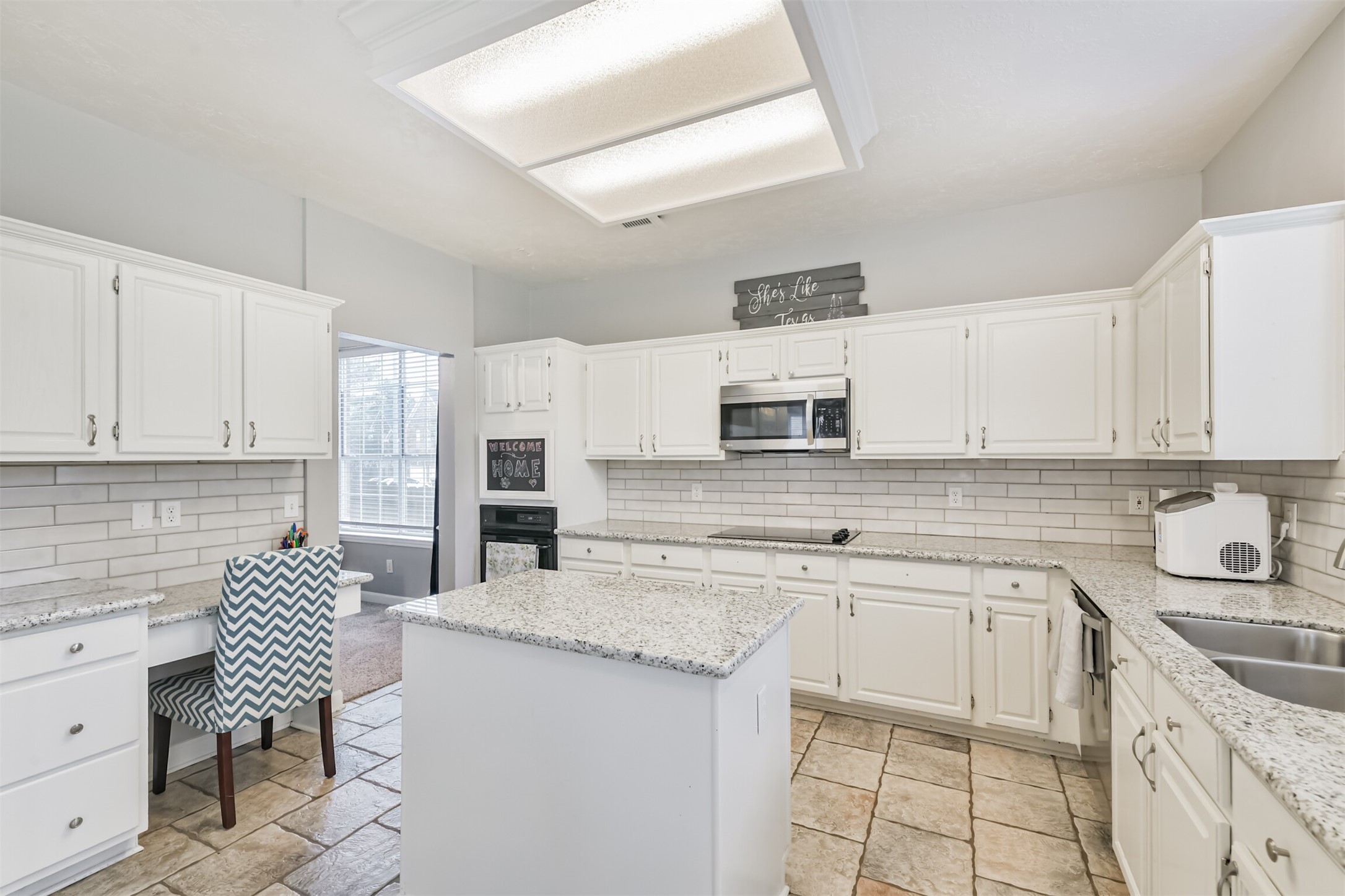 20422 Maple Meadows Court Property Photo 17