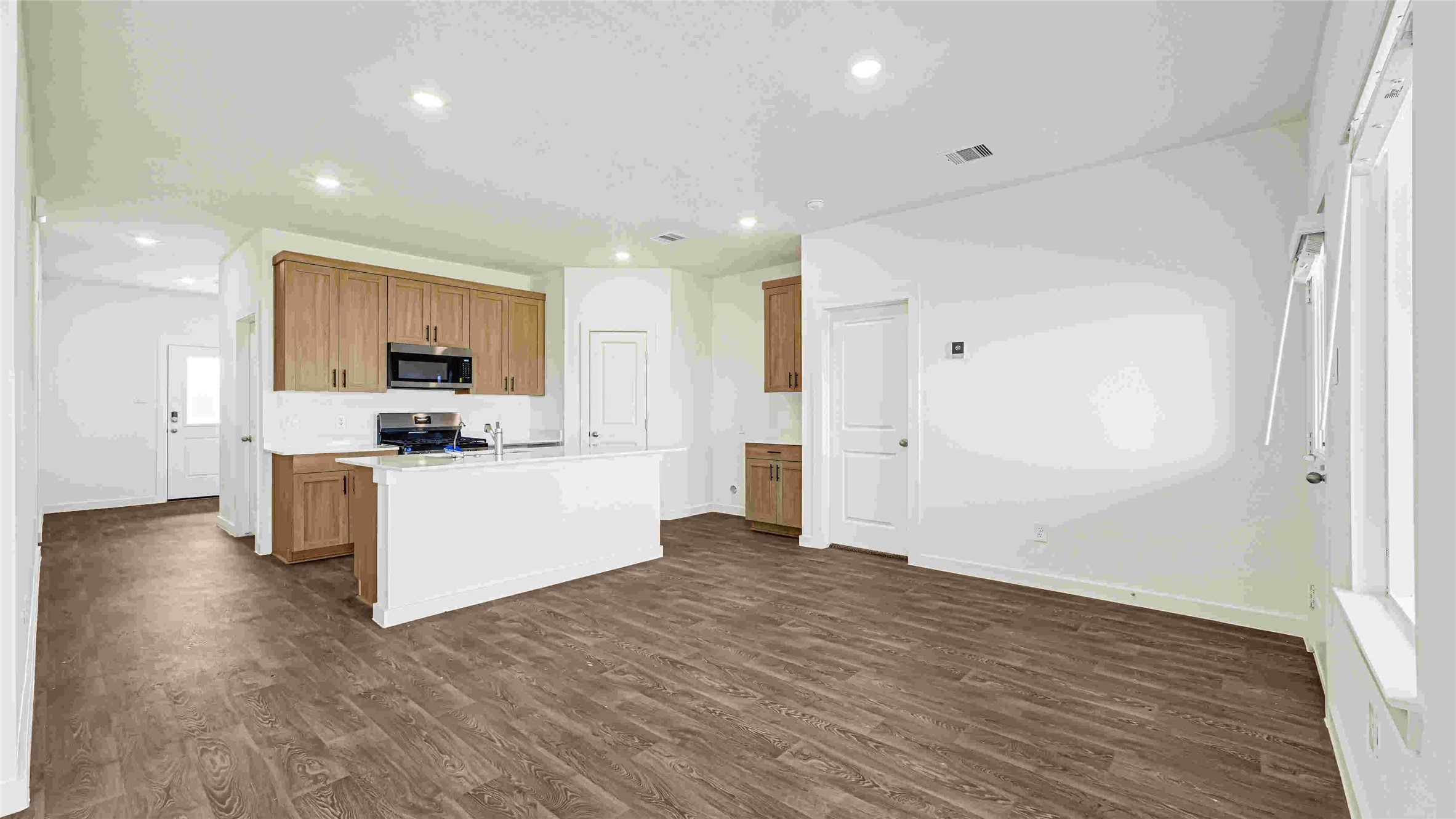 2618 Starry Sky Lane Property Photo 10