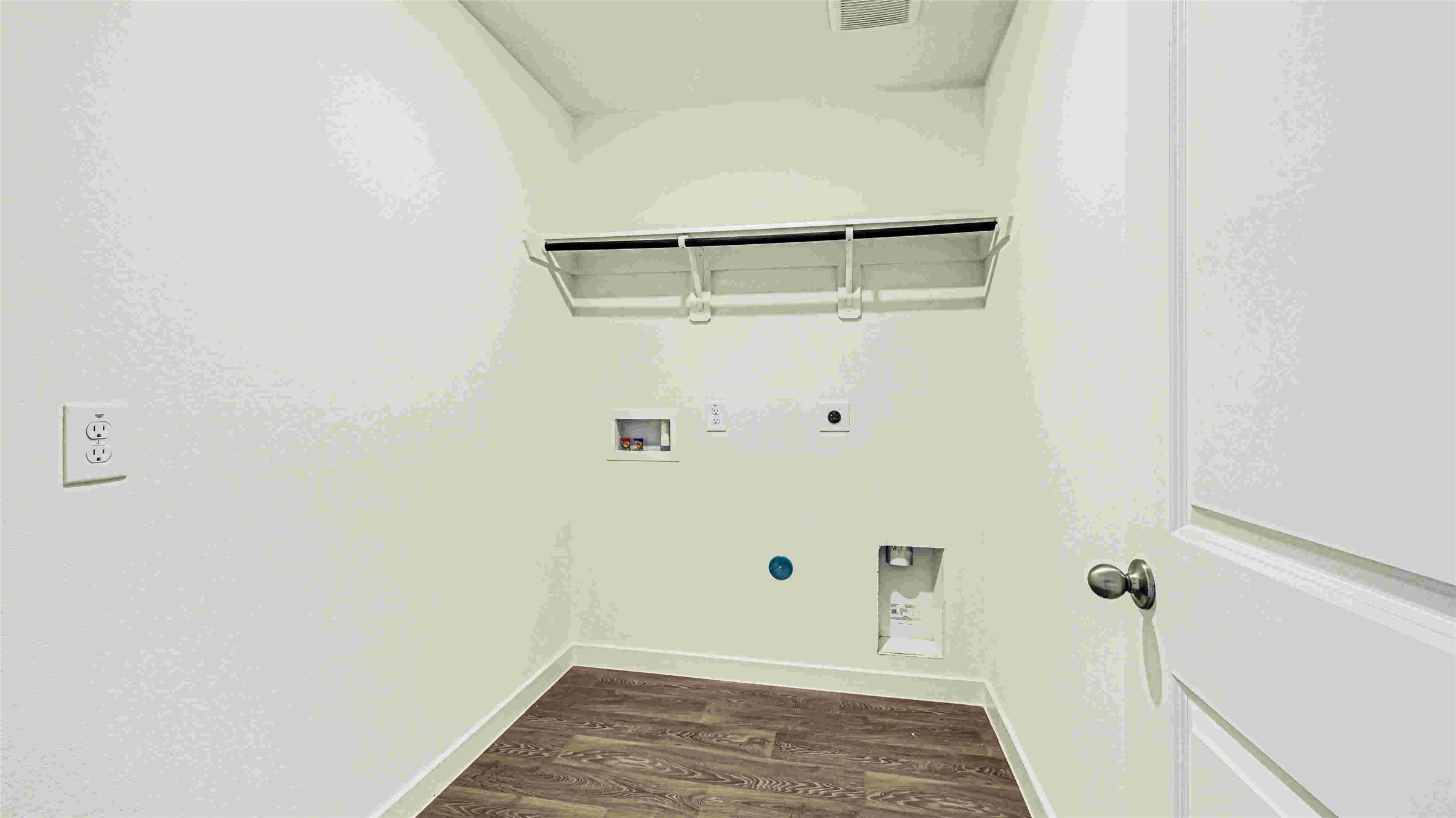 2618 Starry Sky Lane Property Photo 18