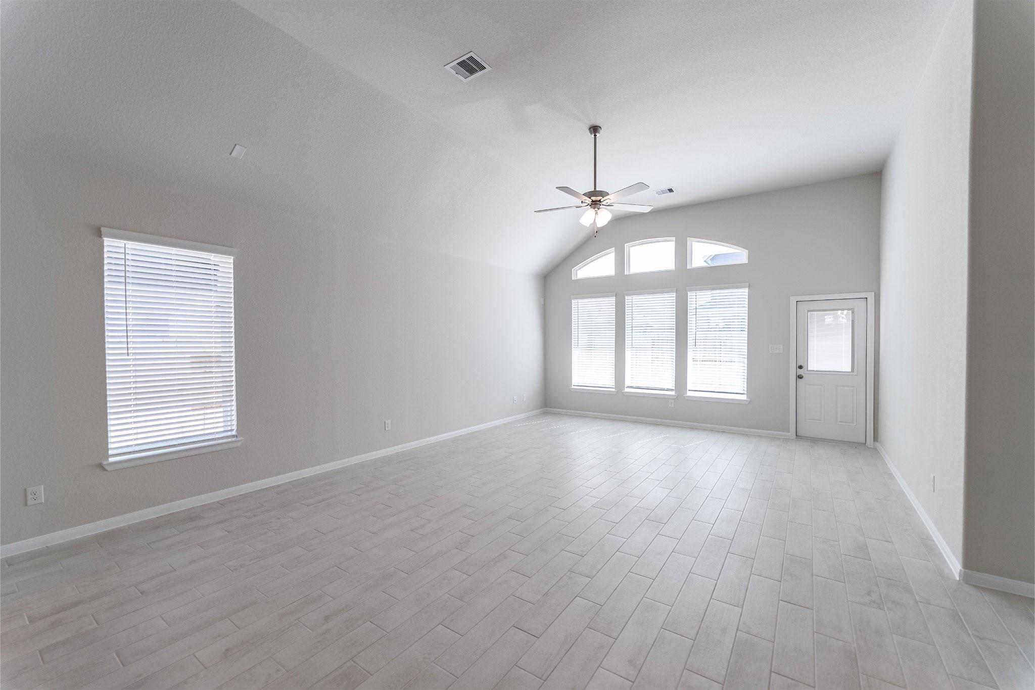 2826 Obsidian Drive Property Photo 8