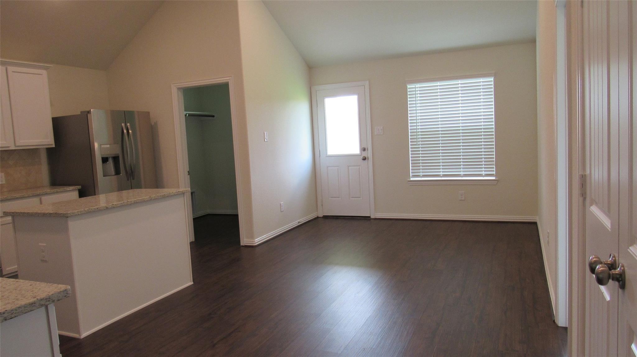 9007 Beacon Mill Drive Property Photo 15