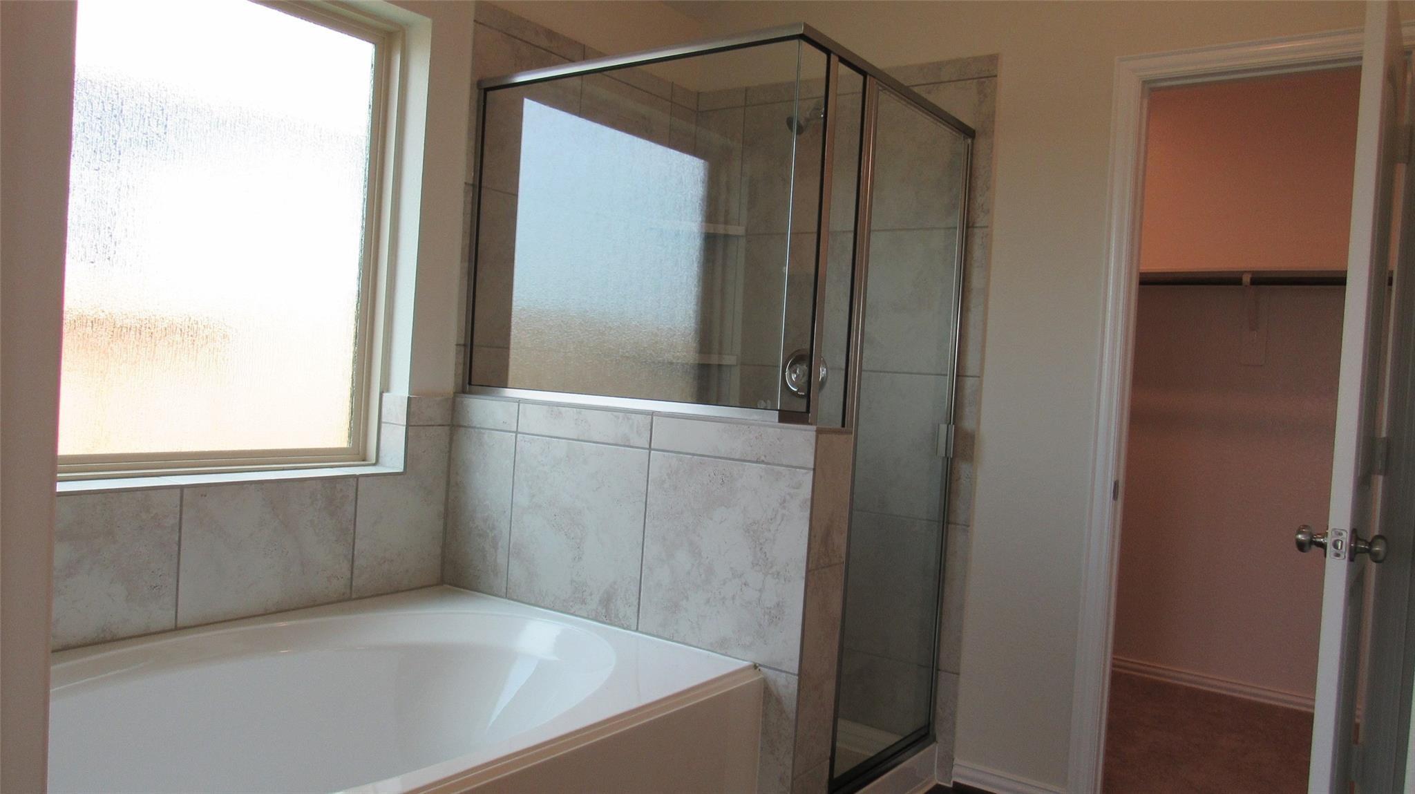 9007 Beacon Mill Drive Property Photo 27
