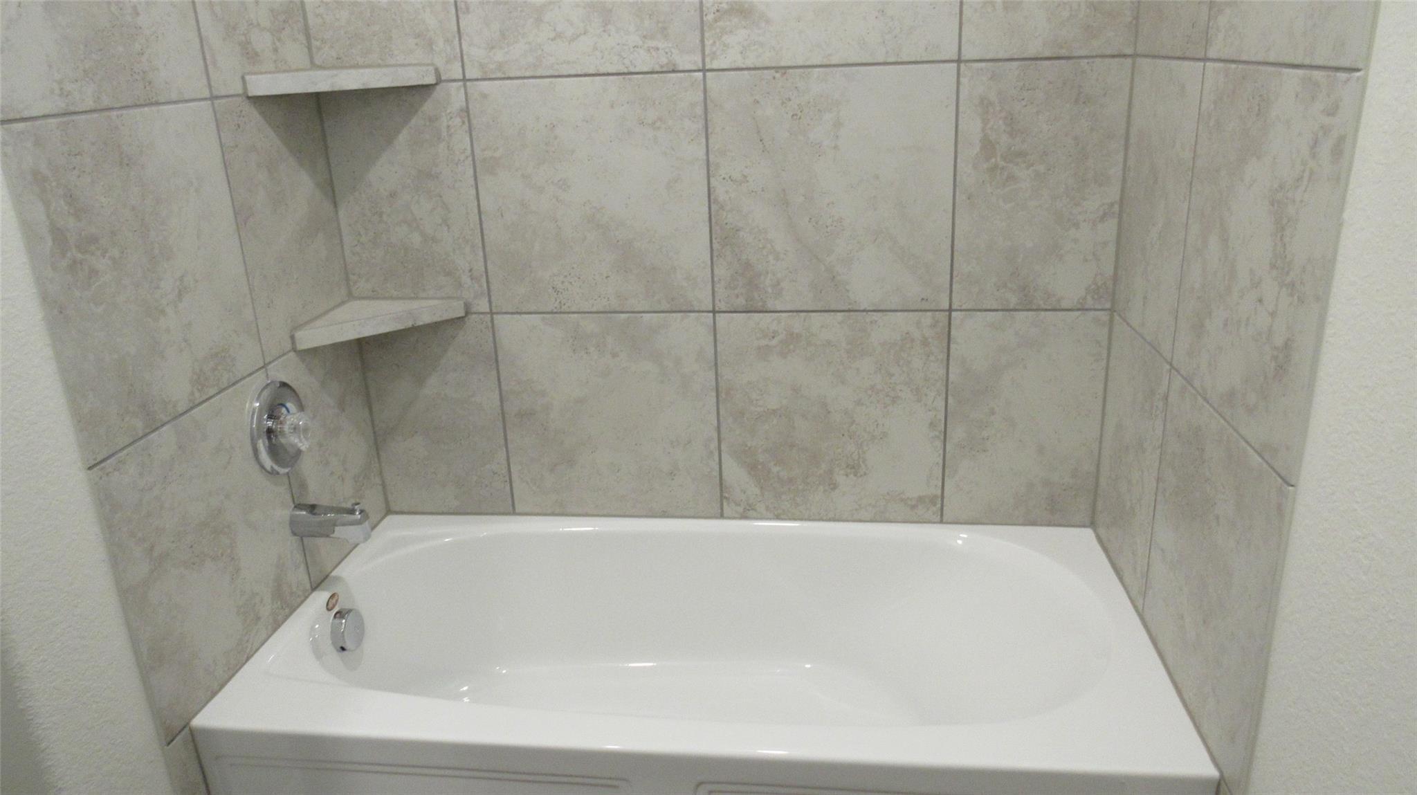 9007 Beacon Mill Drive Property Photo 40