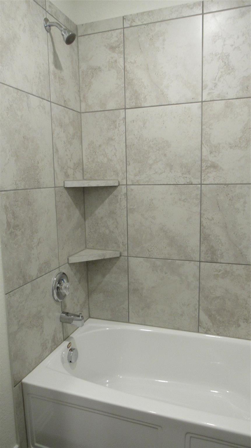 9007 Beacon Mill Drive Property Photo 41
