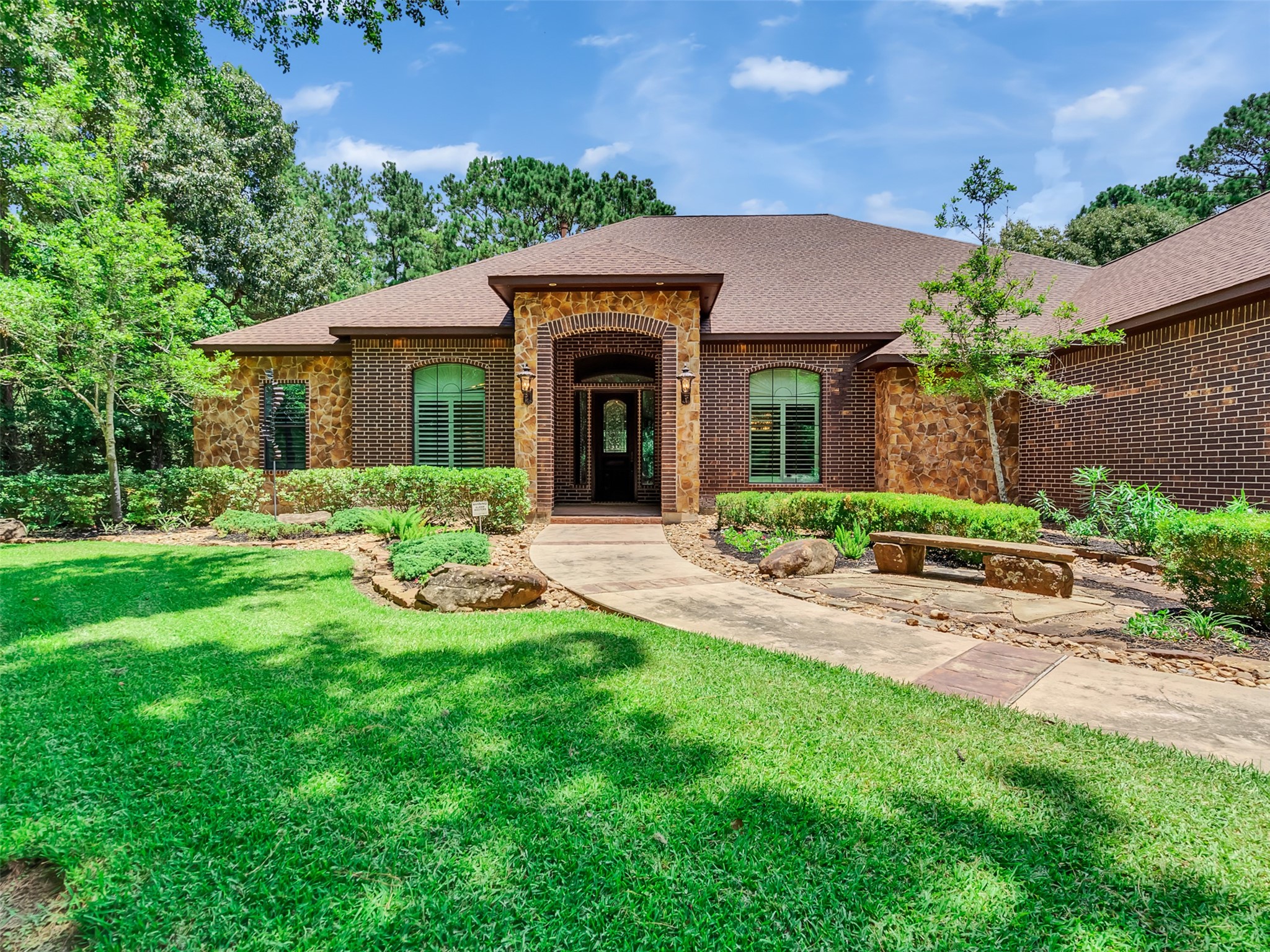10137 Crown Ranch Boulevard Property Photo 1