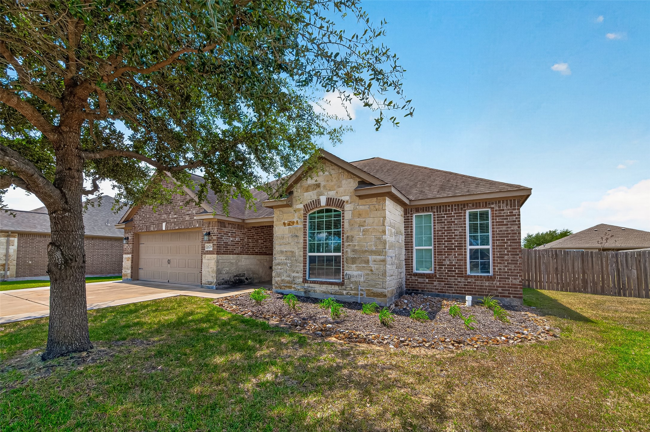 18708 Wichita Trail Property Photo 2
