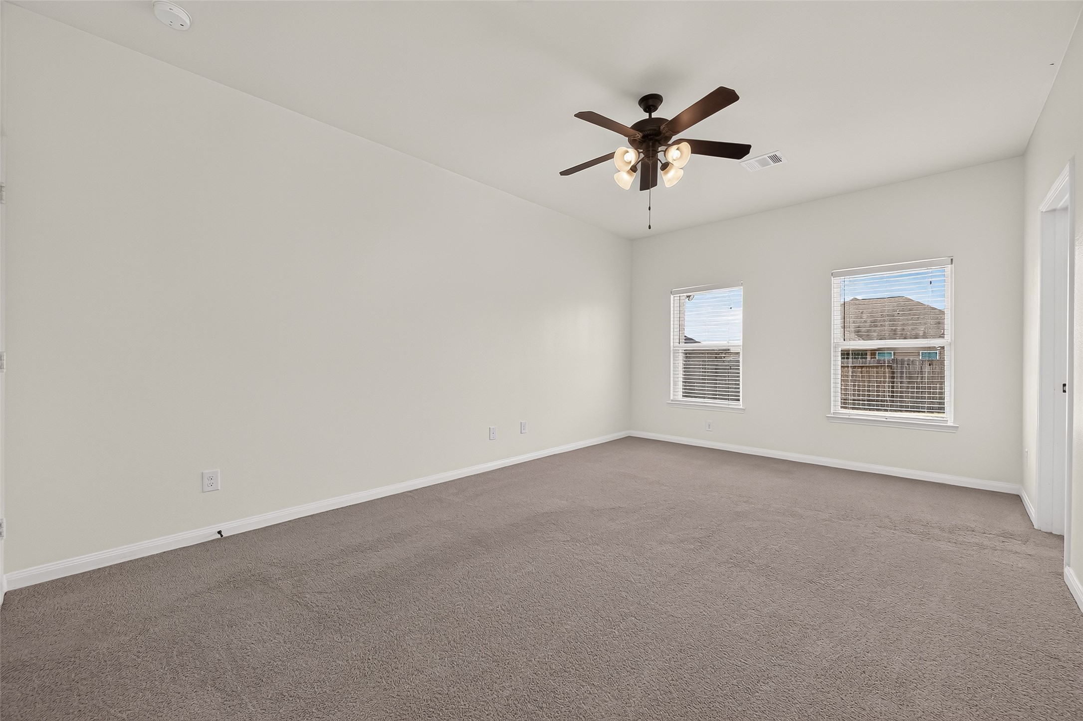 18708 Wichita Trail Property Photo 11