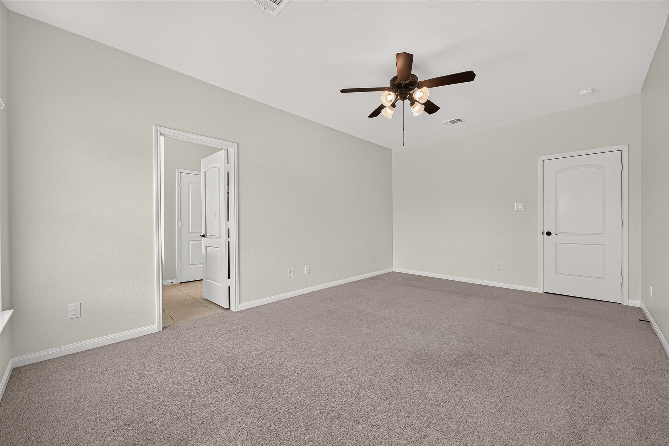 18708 Wichita Trail Property Photo 12