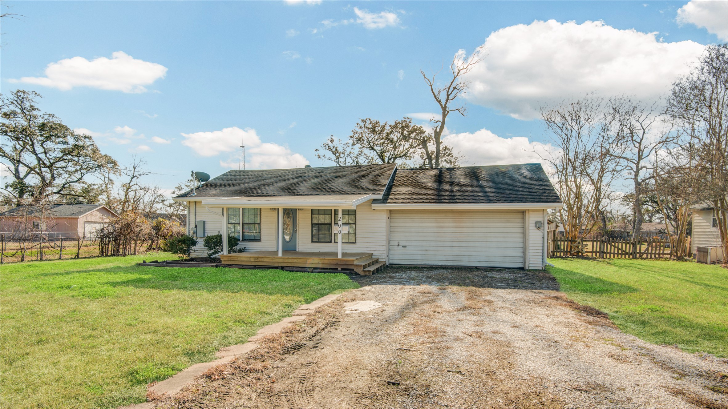 200 Riley Road Property Photo 4