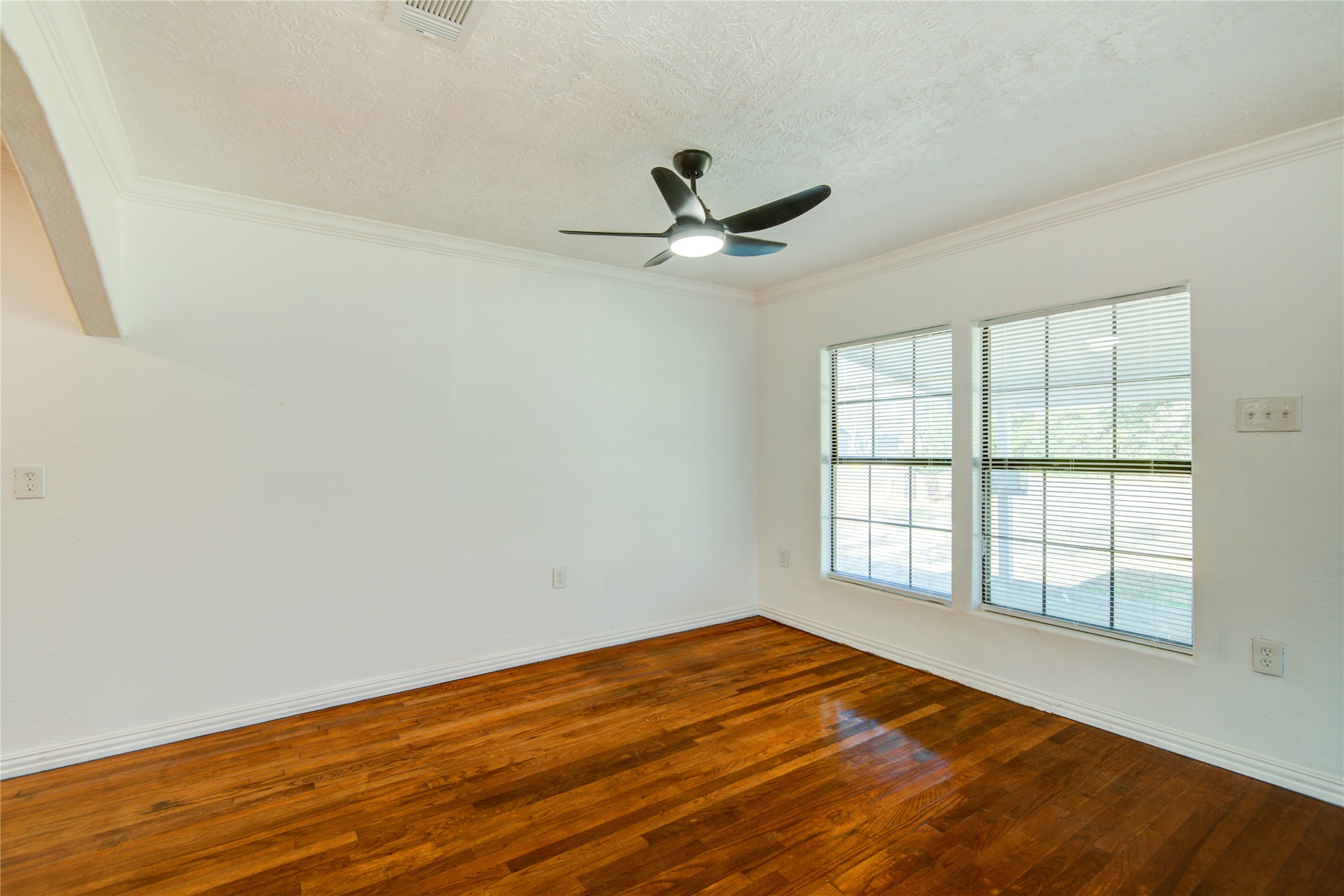 200 Riley Road Property Photo 11